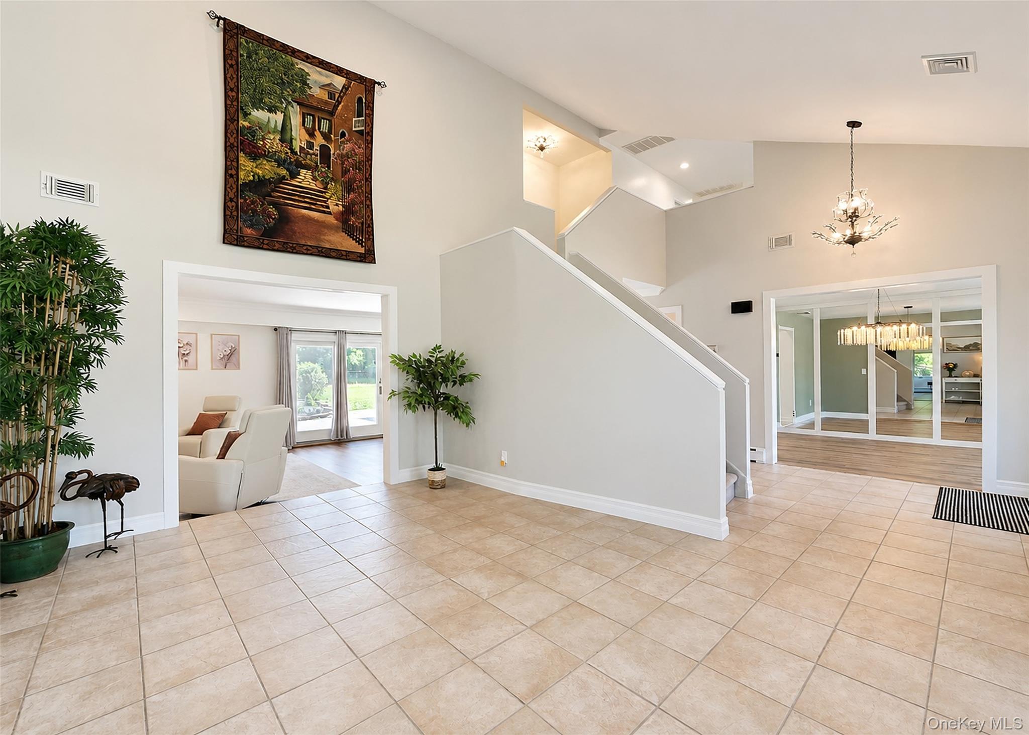 25 Vineyard Way – For Sale photo 8