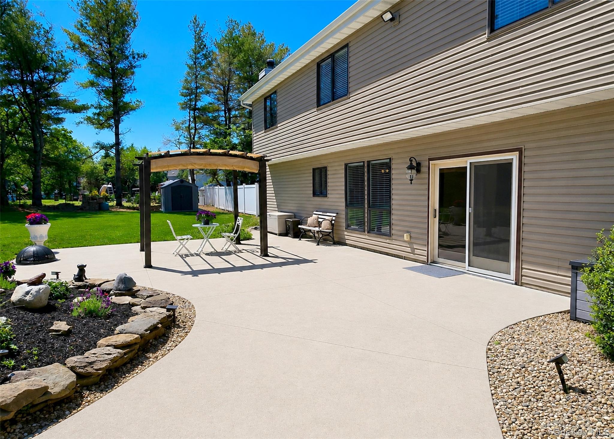 25 Vineyard Way – For Sale photo 37