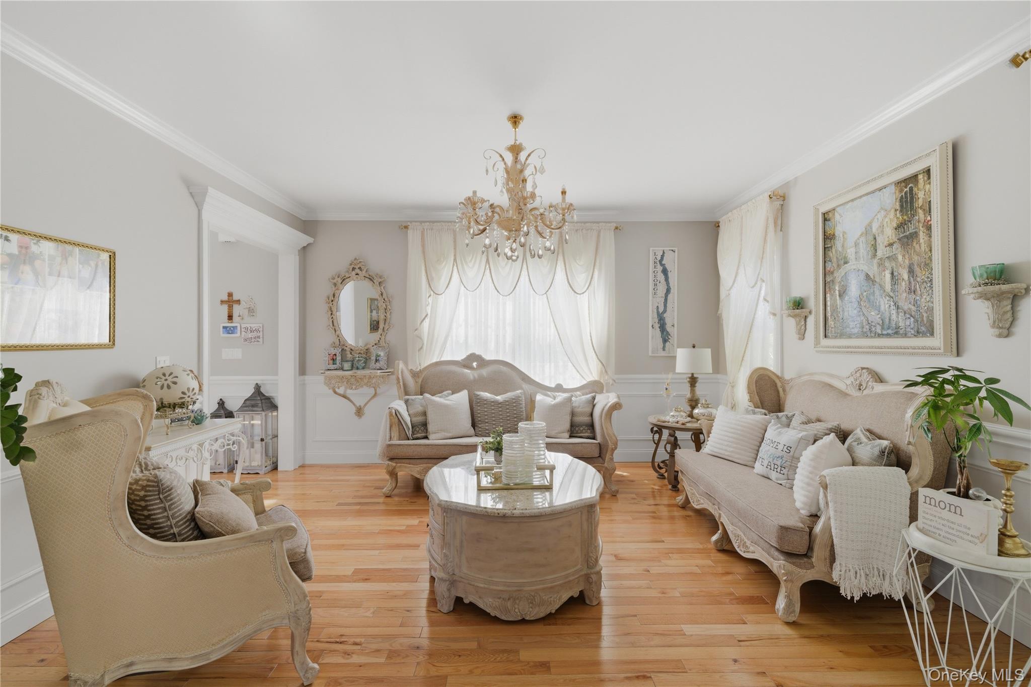 27 Davison Place – For Sale photo 12