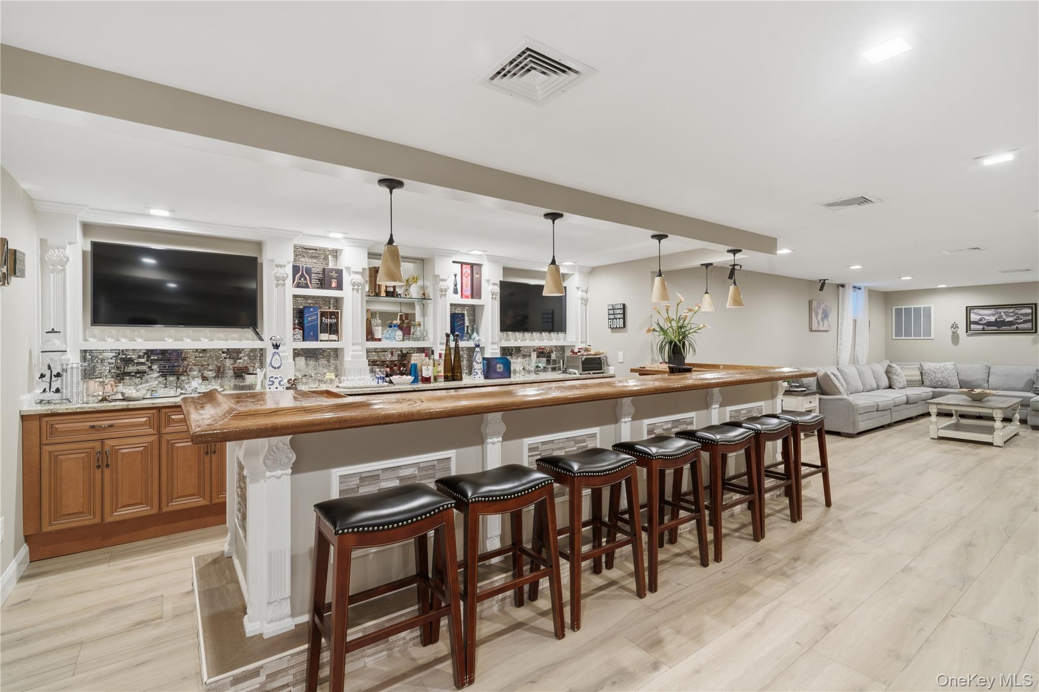 27 Davison Place – For Sale photo 26