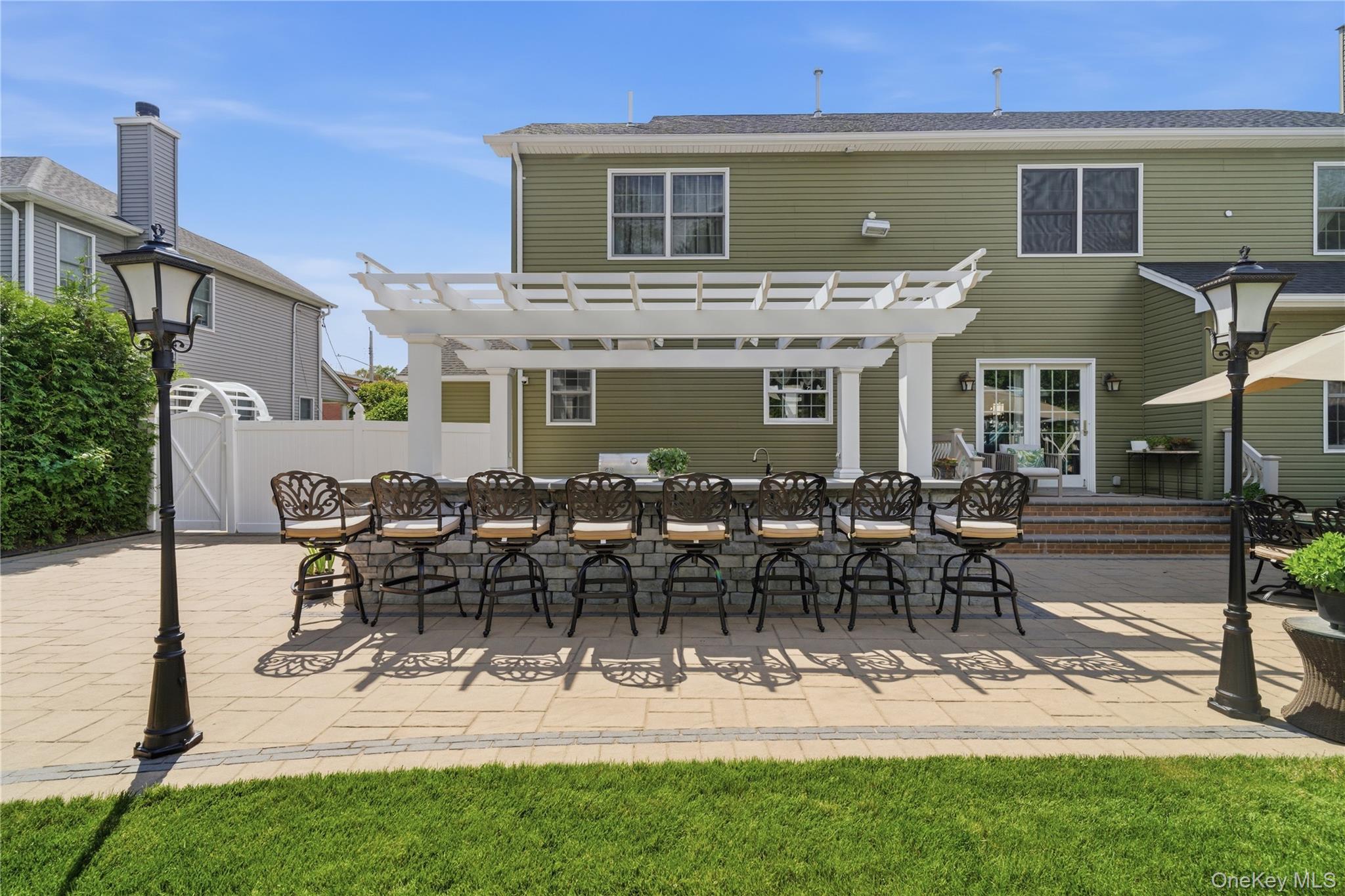 27 Davison Place – For Sale photo 39