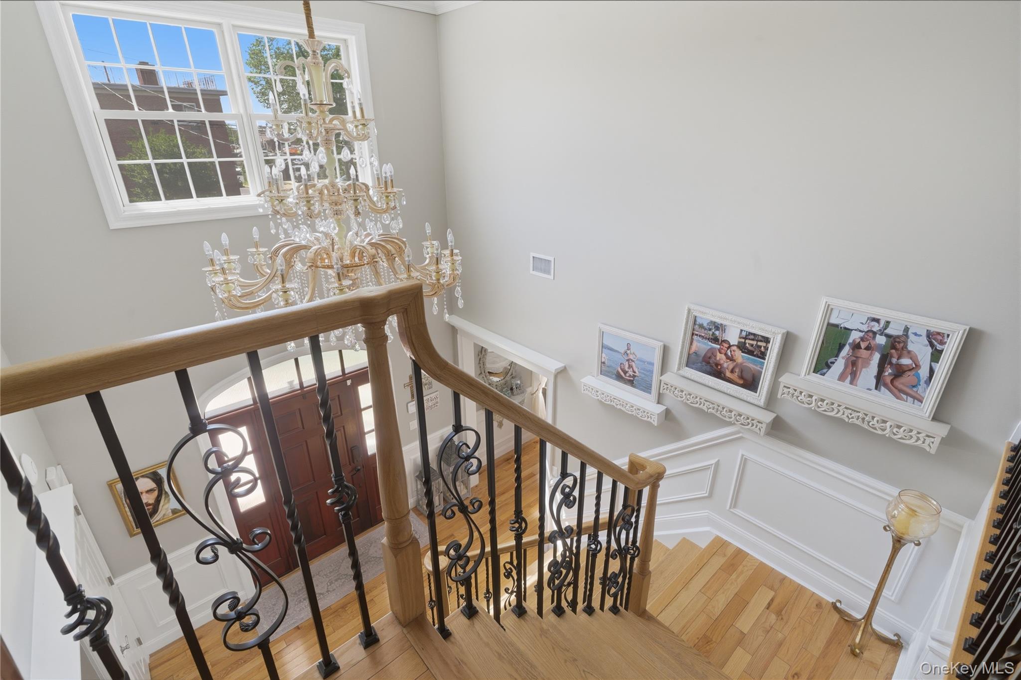 27 Davison Place – For Sale photo 8