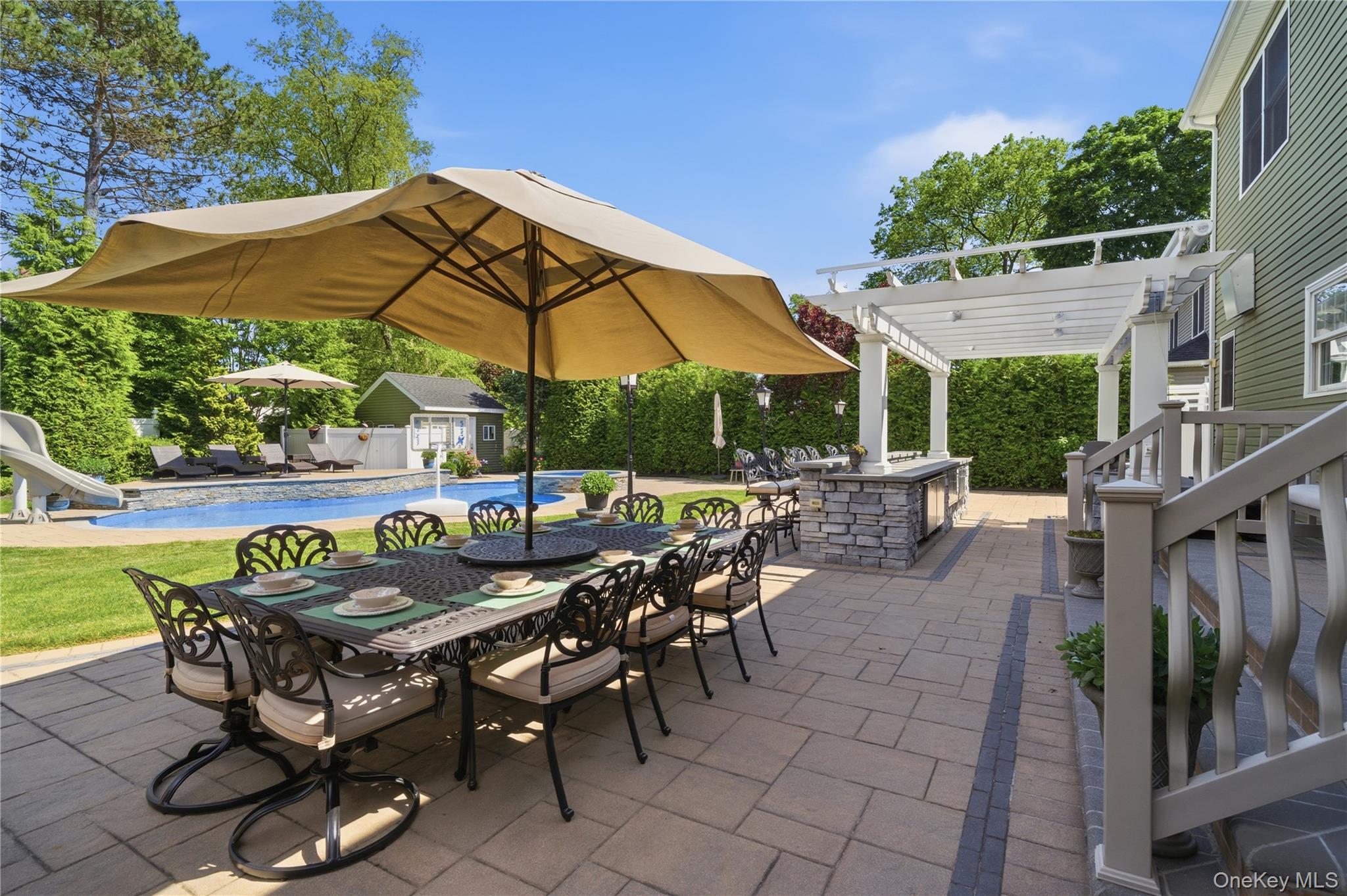 27 Davison Place – For Sale photo 32