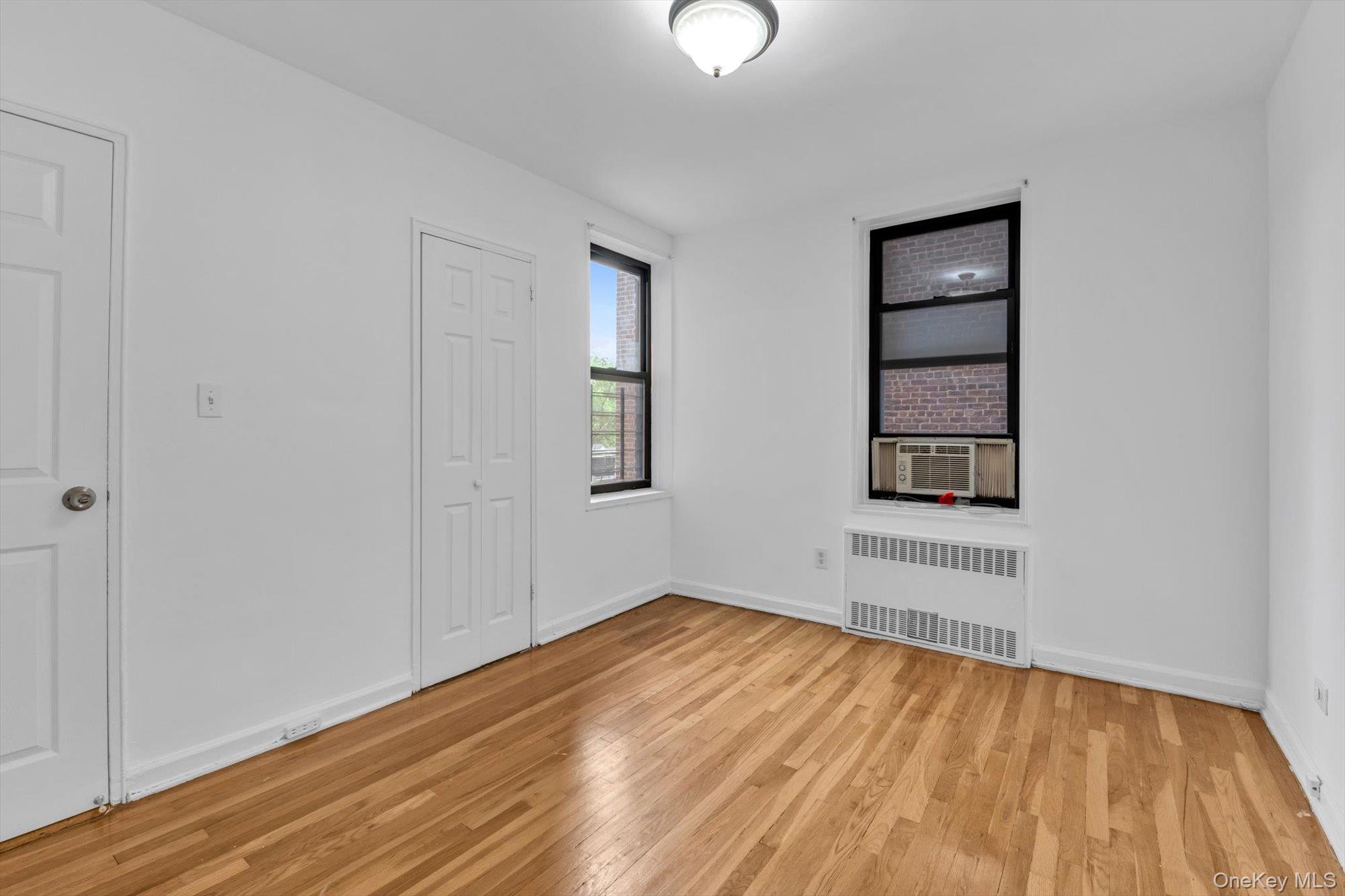 40 E 43rd Street, Unit 3B photo 8