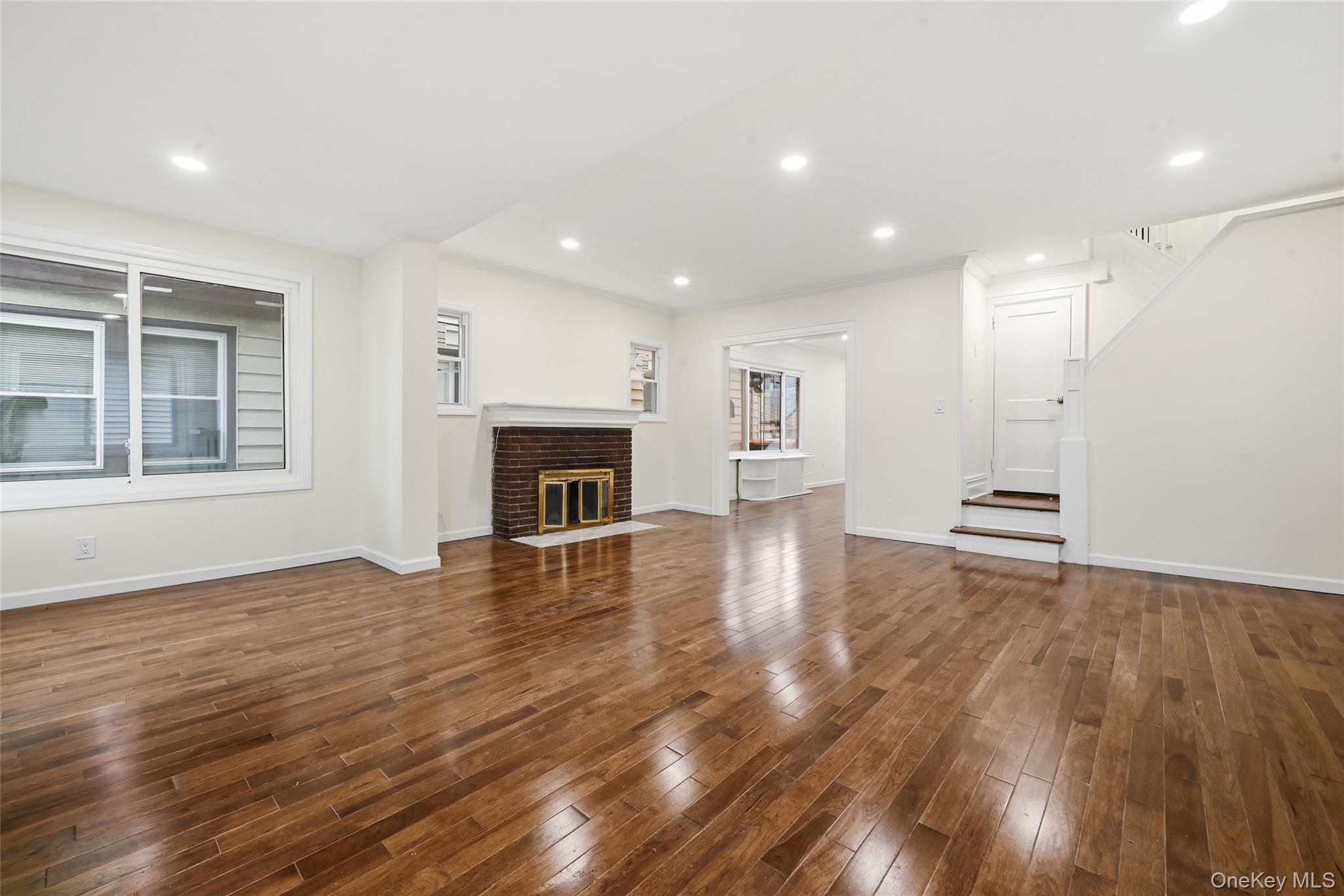 9122 Springfield Boulevard – For Sale