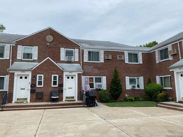 254-25 75th Avenue, Unit 2nd fl photo 3