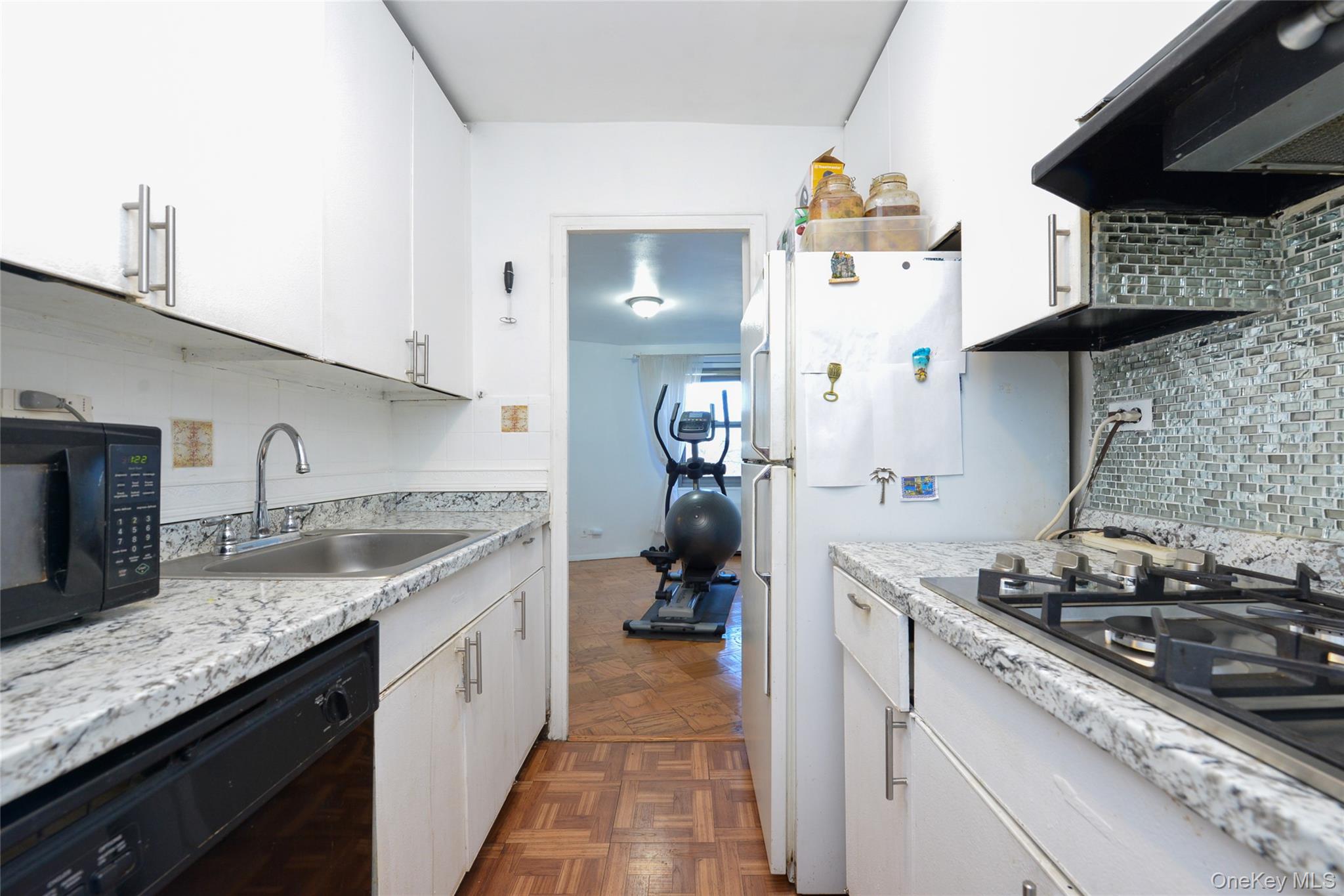 61-20 Grand Central, Unit B 508 photo 13
