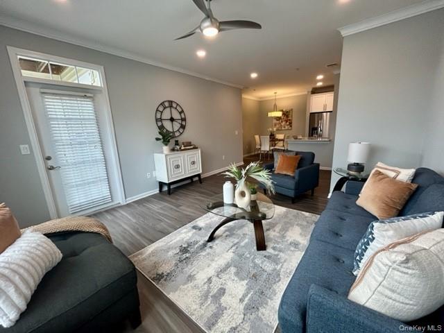 1 Charles Pond Drive, Unit 913 photo 6