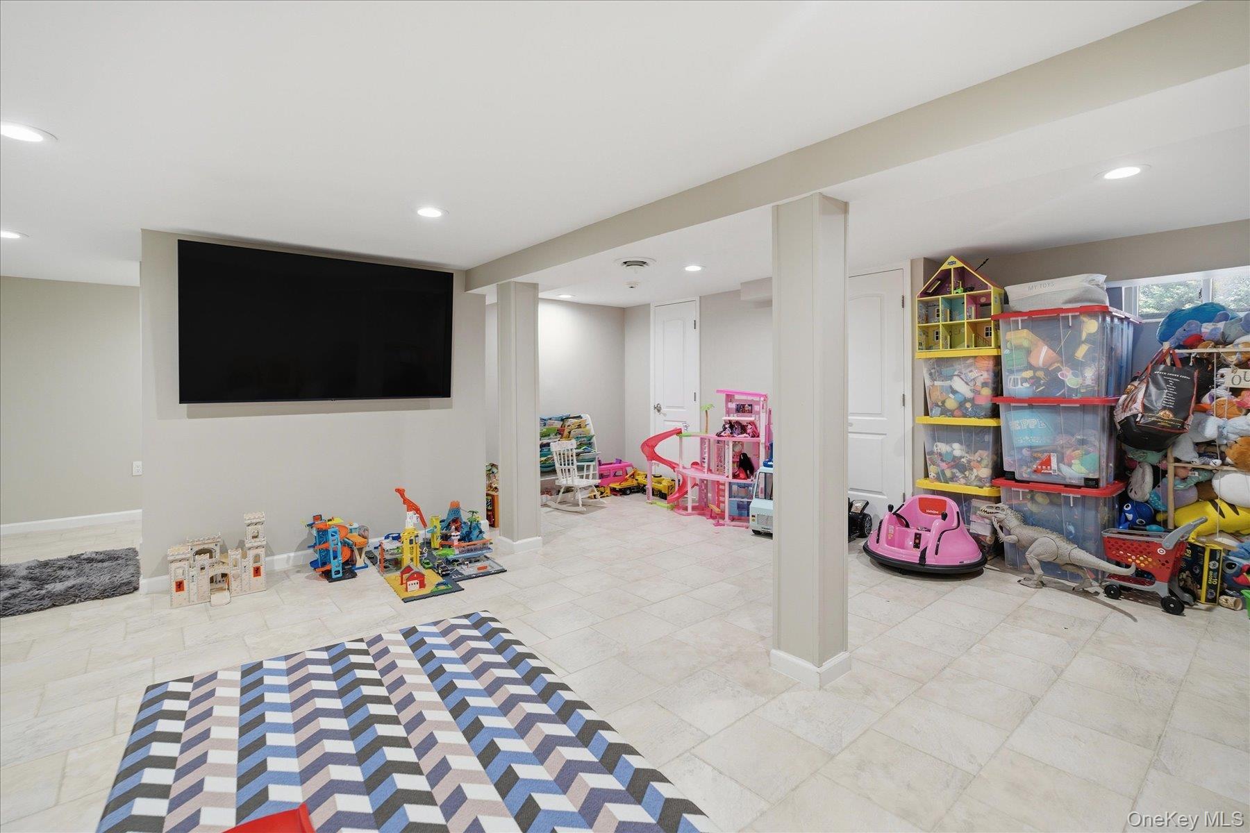 19 Gruber Drive – For Sale photo 2
