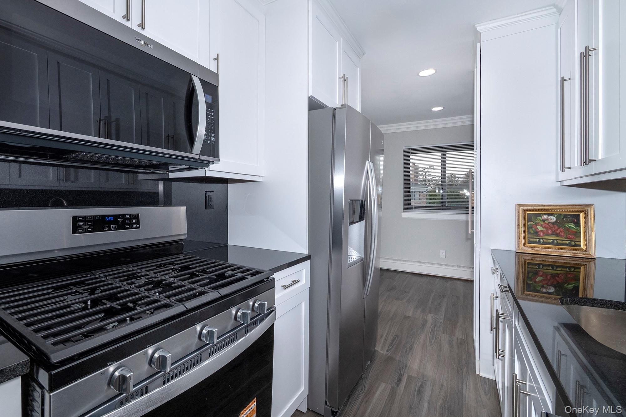 407 East Main Street, Unit 407-7B photo 3