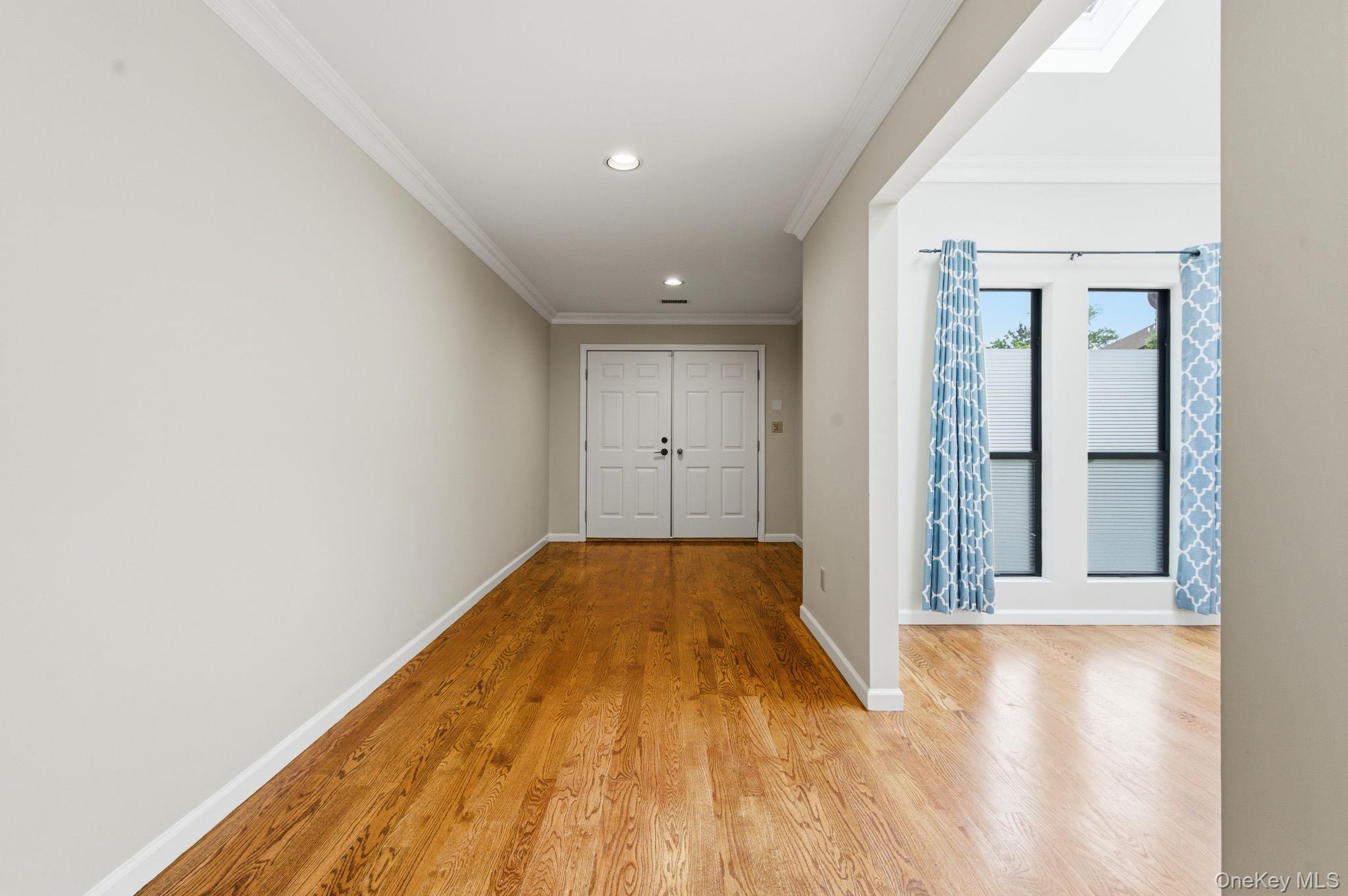 19 The Circle, Unit 19 photo 12
