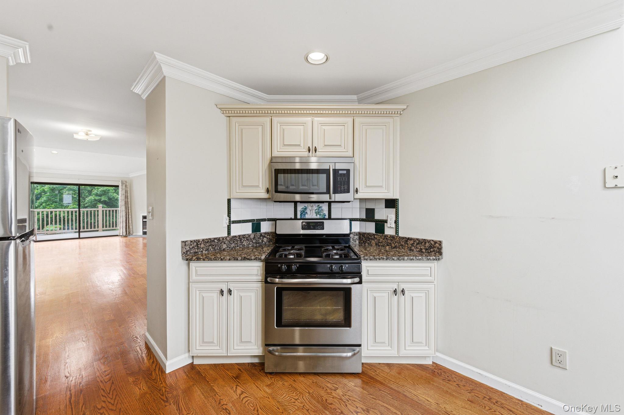 19 The Circle, Unit 19 photo 15