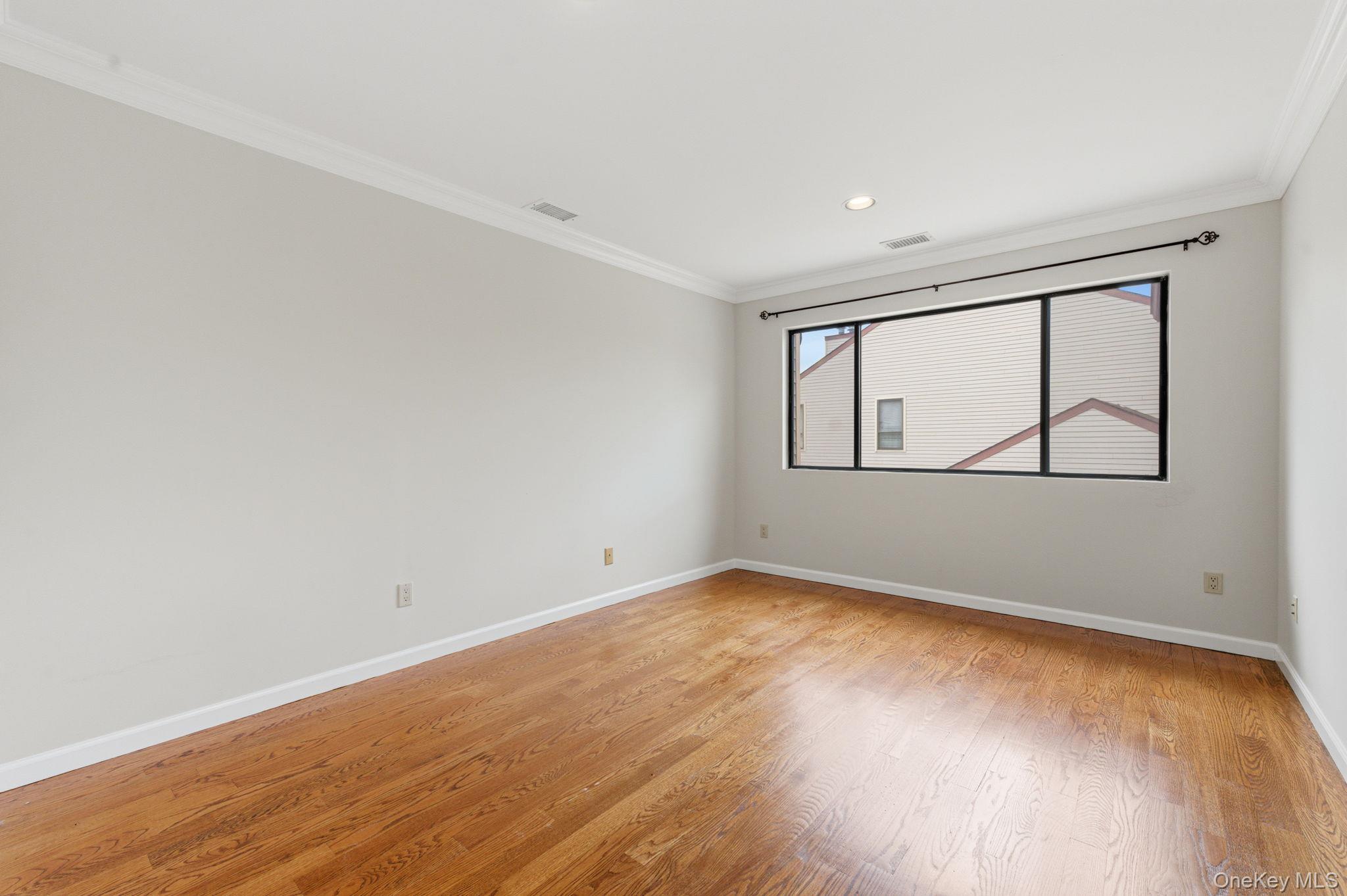 19 The Circle, Unit 19 photo 26