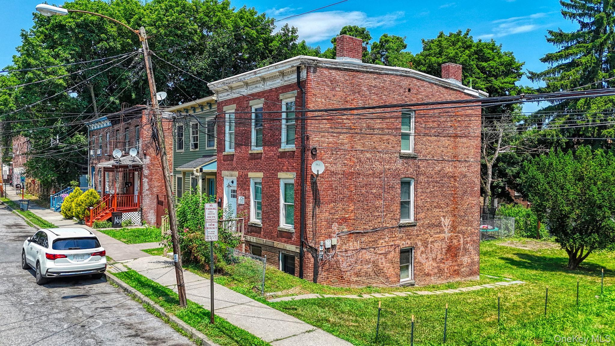 160 N Miller Street – For Sale photo 4