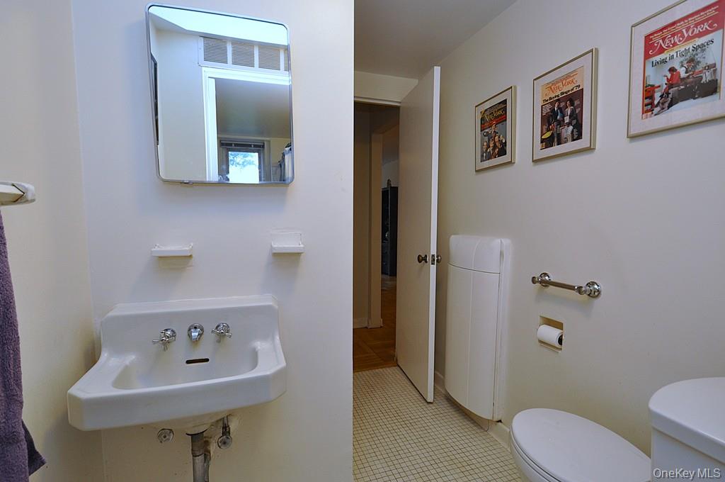 235 Garth Road, Unit A5B photo 29