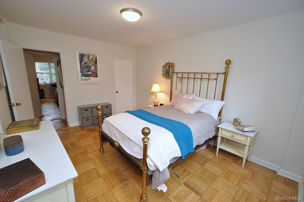 235 Garth Road, Unit A5B photo 25