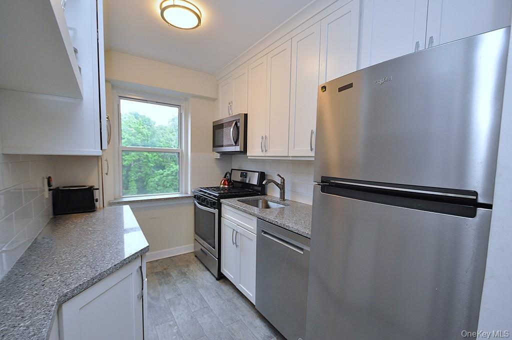 235 Garth Road, Unit A5B