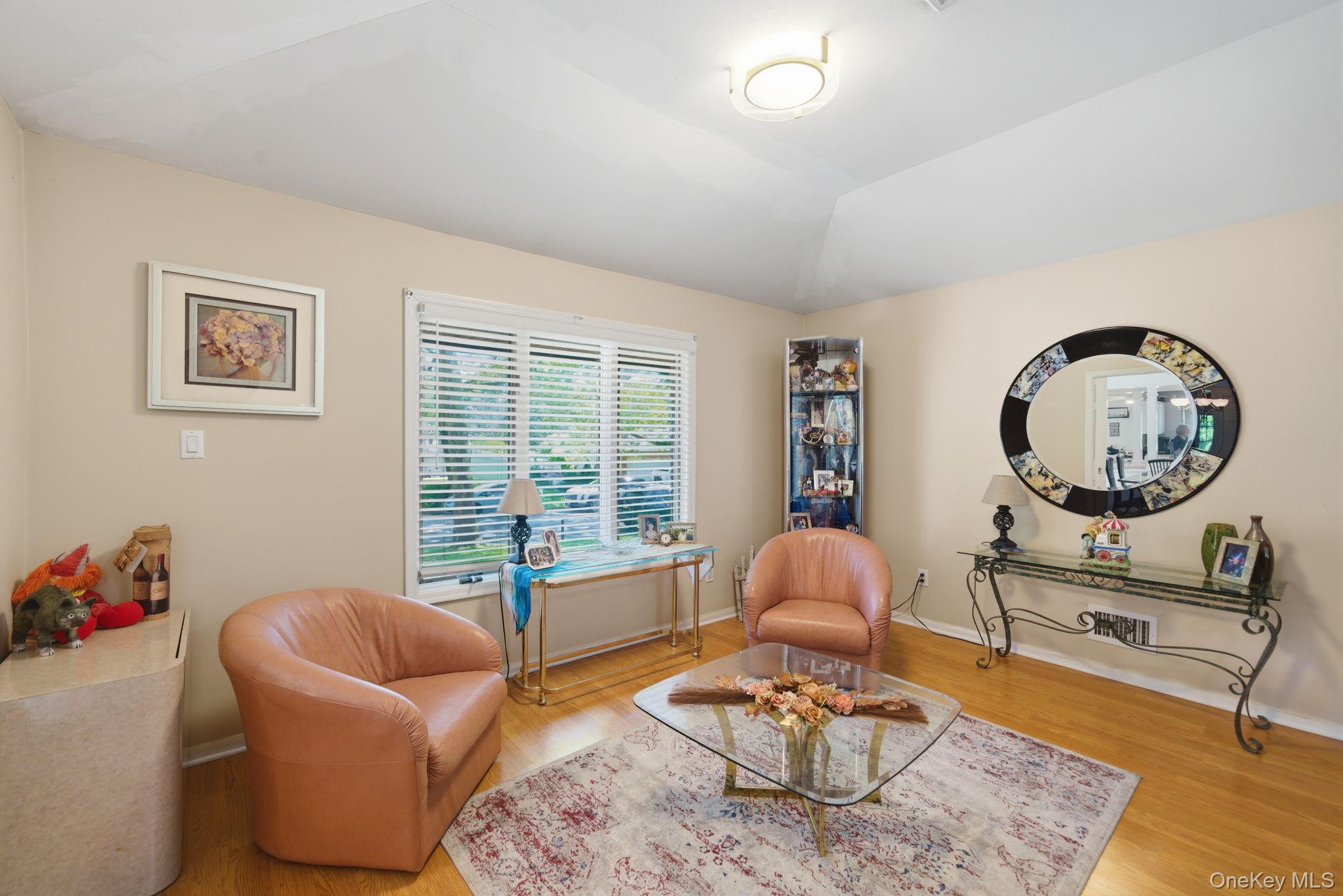 37 Coe Place – For Sale photo 16