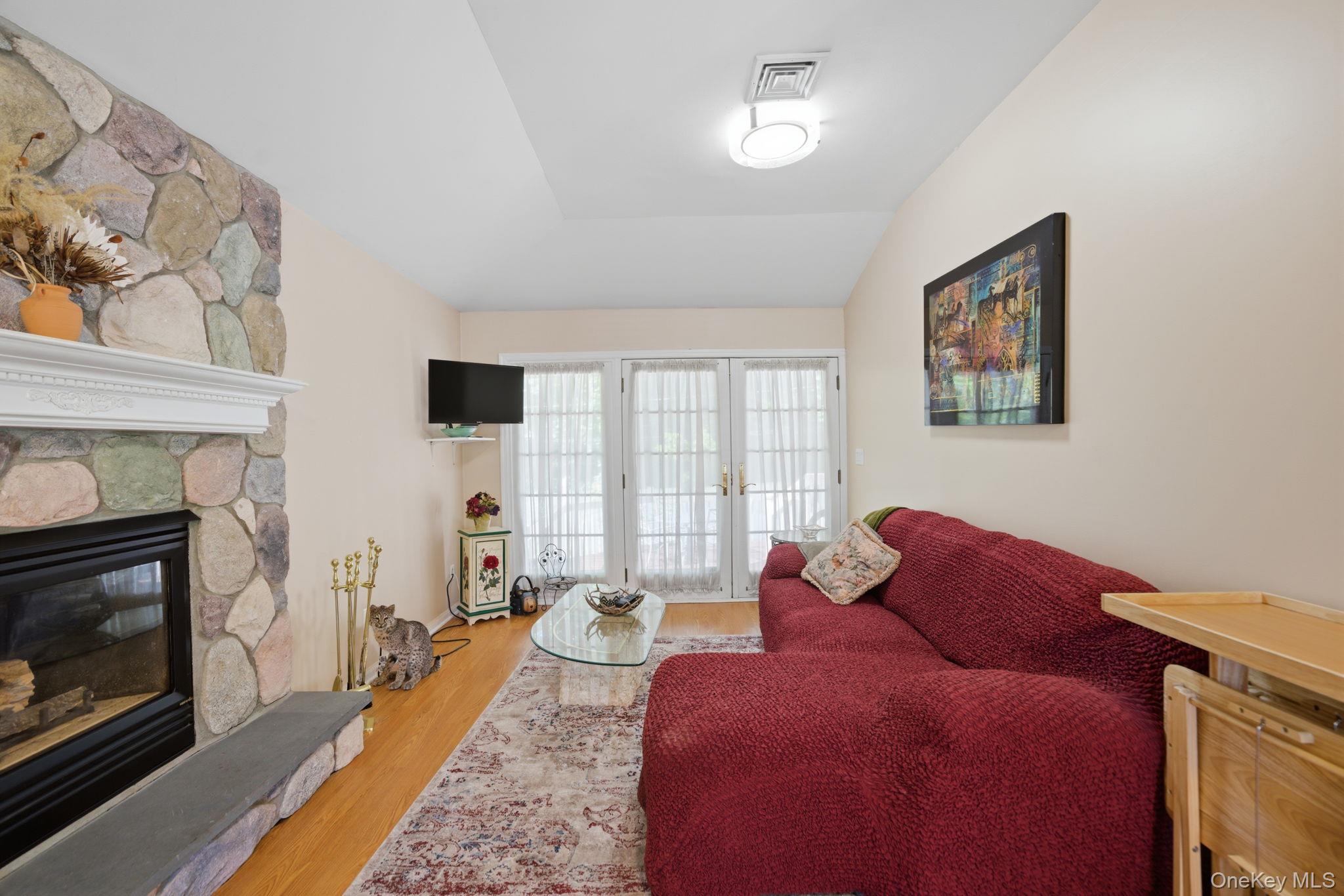 37 Coe Place – For Sale photo 13