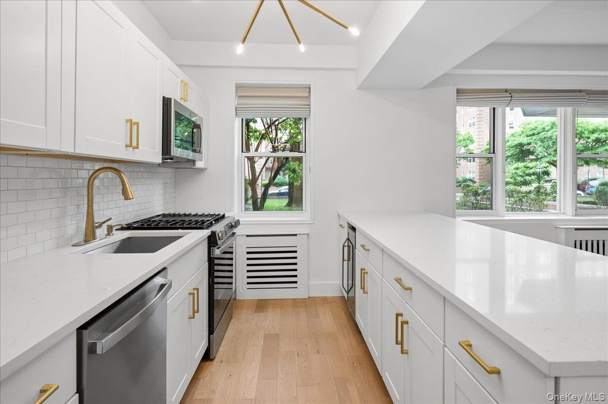 1 Sadore Lane, Unit 1N photo 7