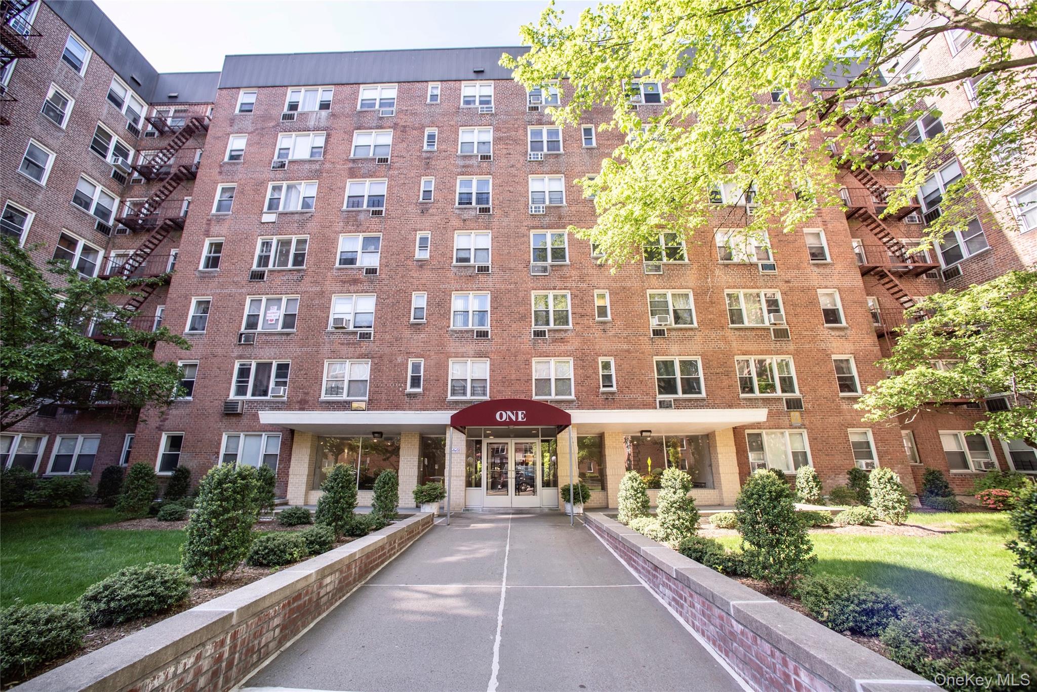 1 Sadore Lane, Unit 1N photo 18