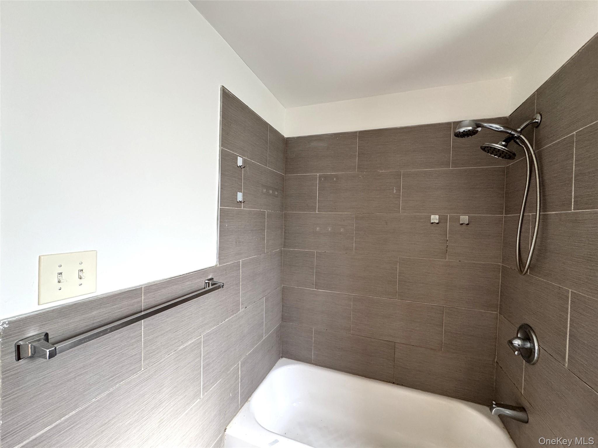 14638 Bayside Avenue – For Sale photo 29