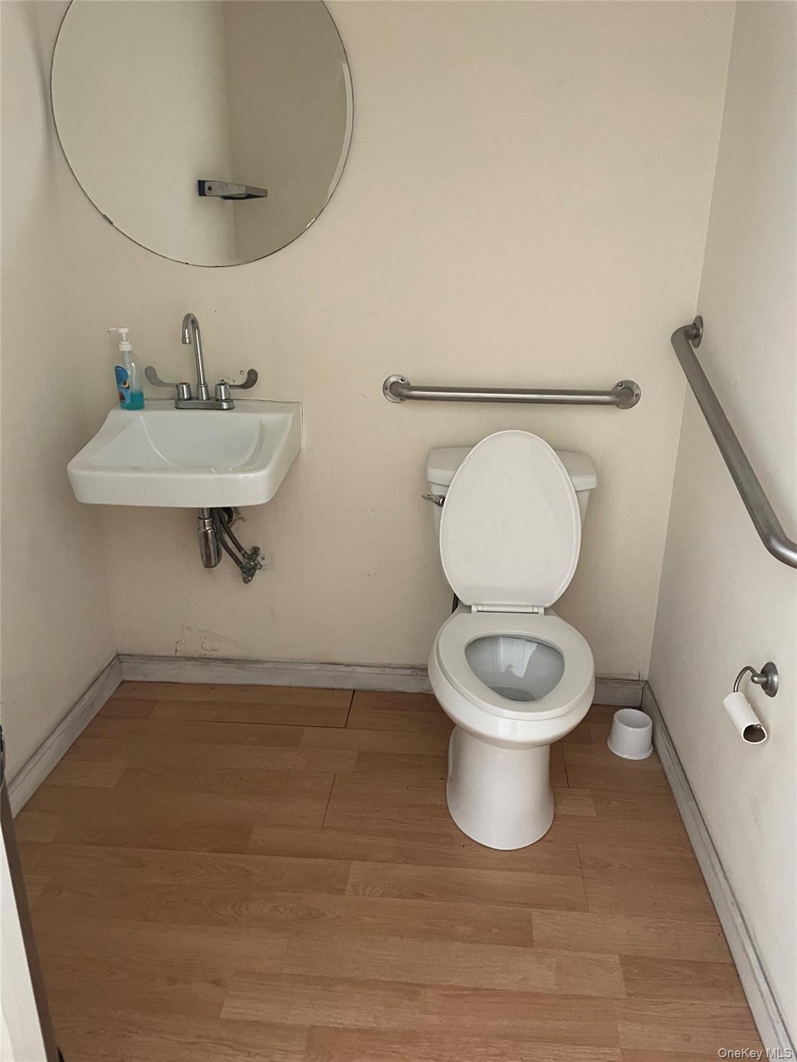 78-23 Metropolitan Avenue – For Rent photo 7