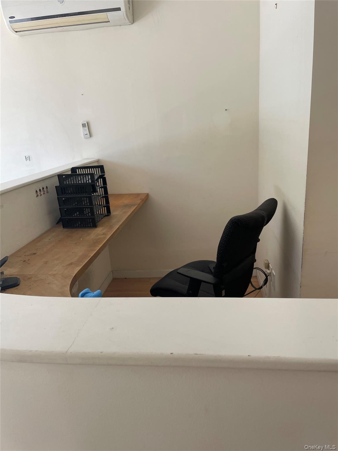 78-23 Metropolitan Avenue – For Rent photo 8