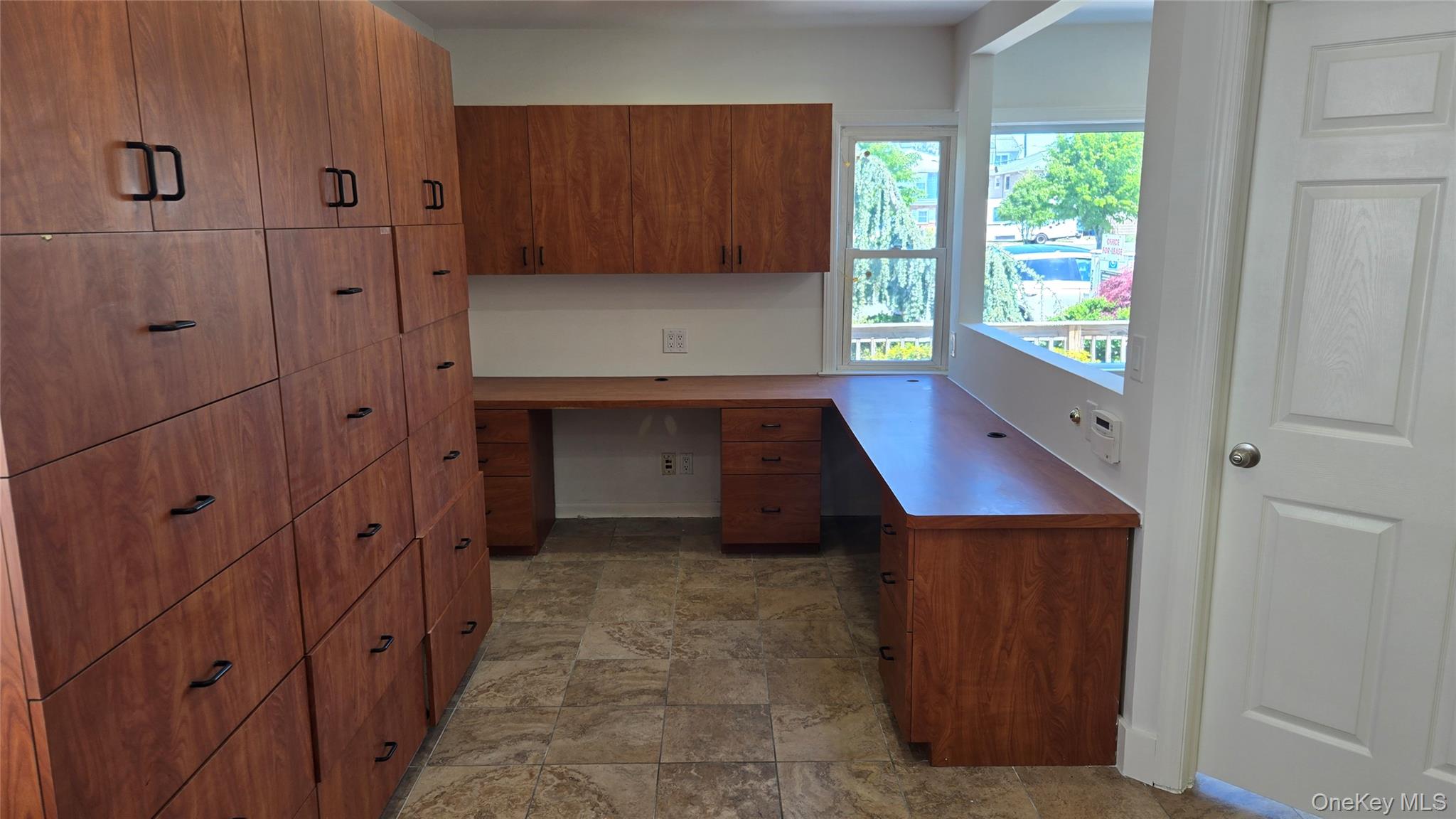 724 E Park Avenue – For Sale photo 7