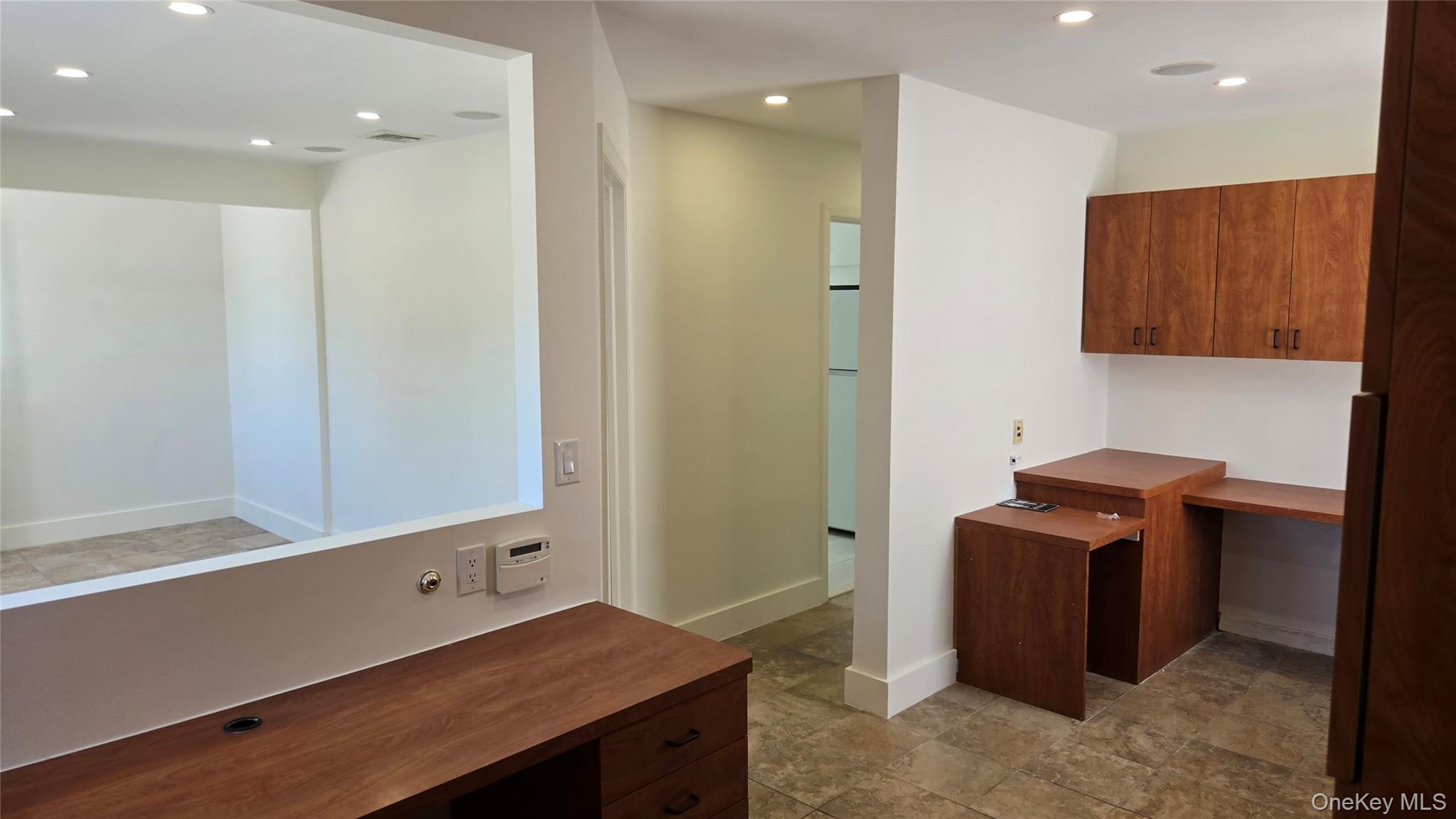 724 E Park Avenue – For Sale photo 5