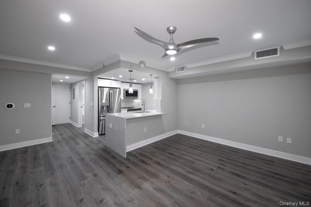 100 Glen Street, Unit N2211 photo 2