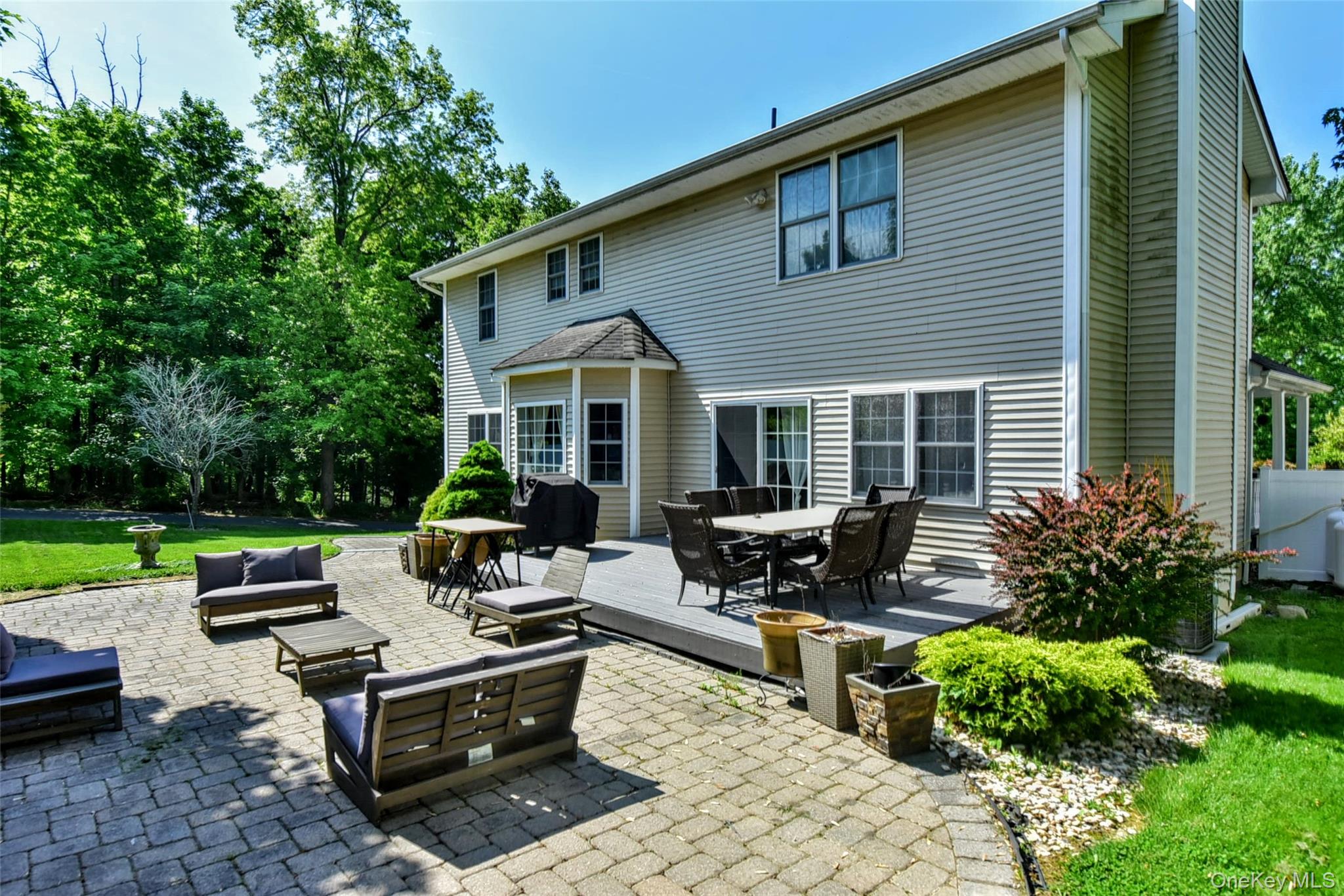 235 Sunset Terrace – For Sale photo 4