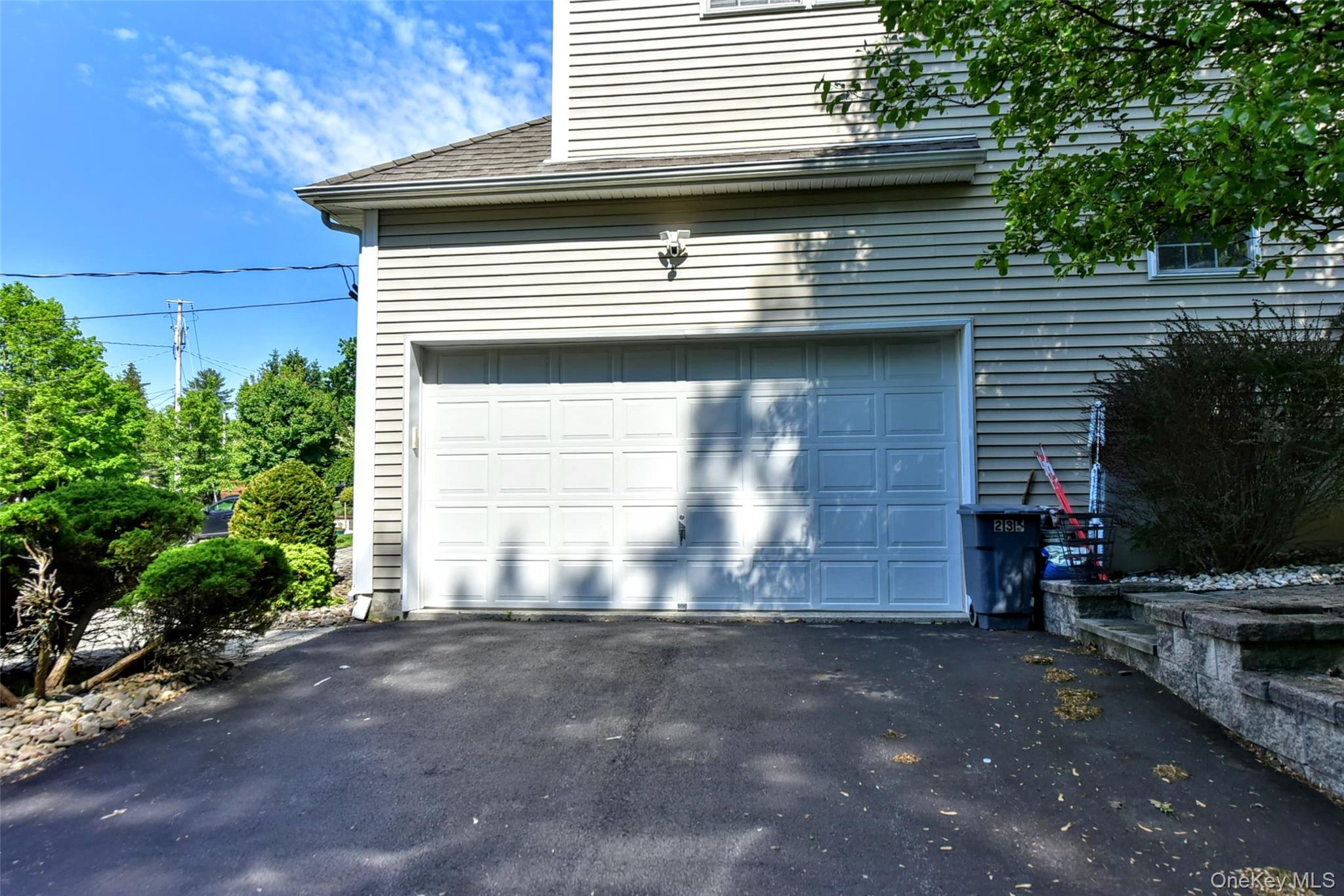 235 Sunset Terrace – For Sale photo 8