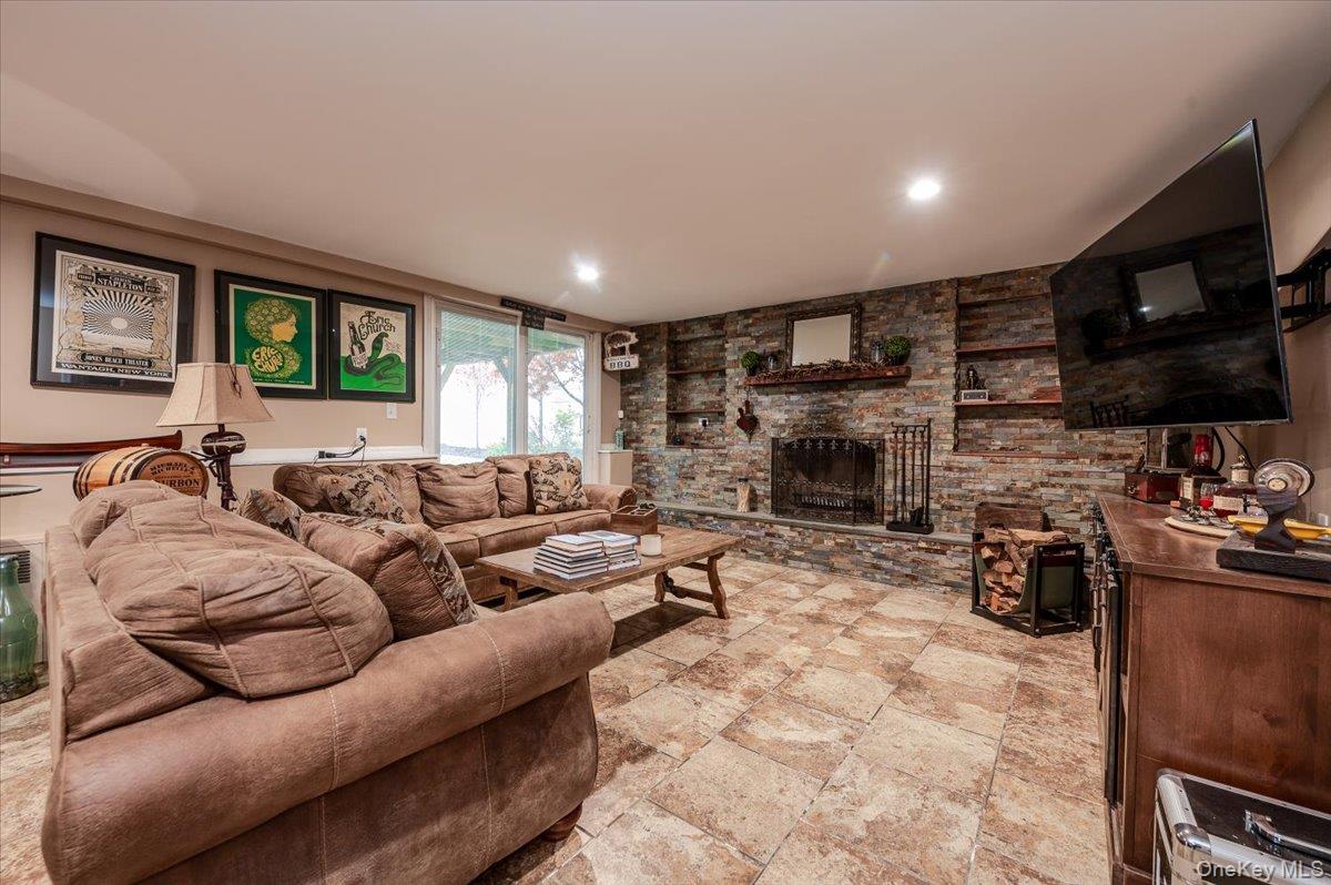 3251 Ocean Harbor Drive – For Sale photo 14