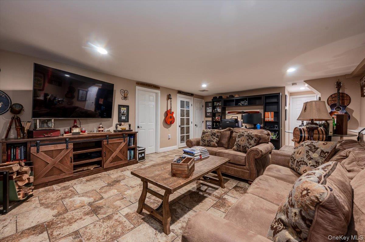 3251 Ocean Harbor Drive – For Sale photo 15