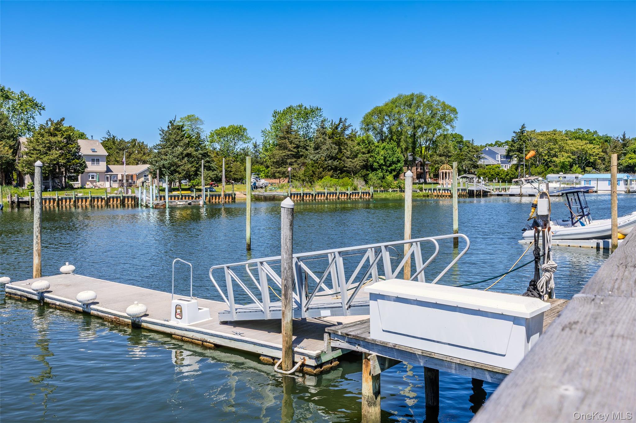 81 Beach Road – For Sale photo 3