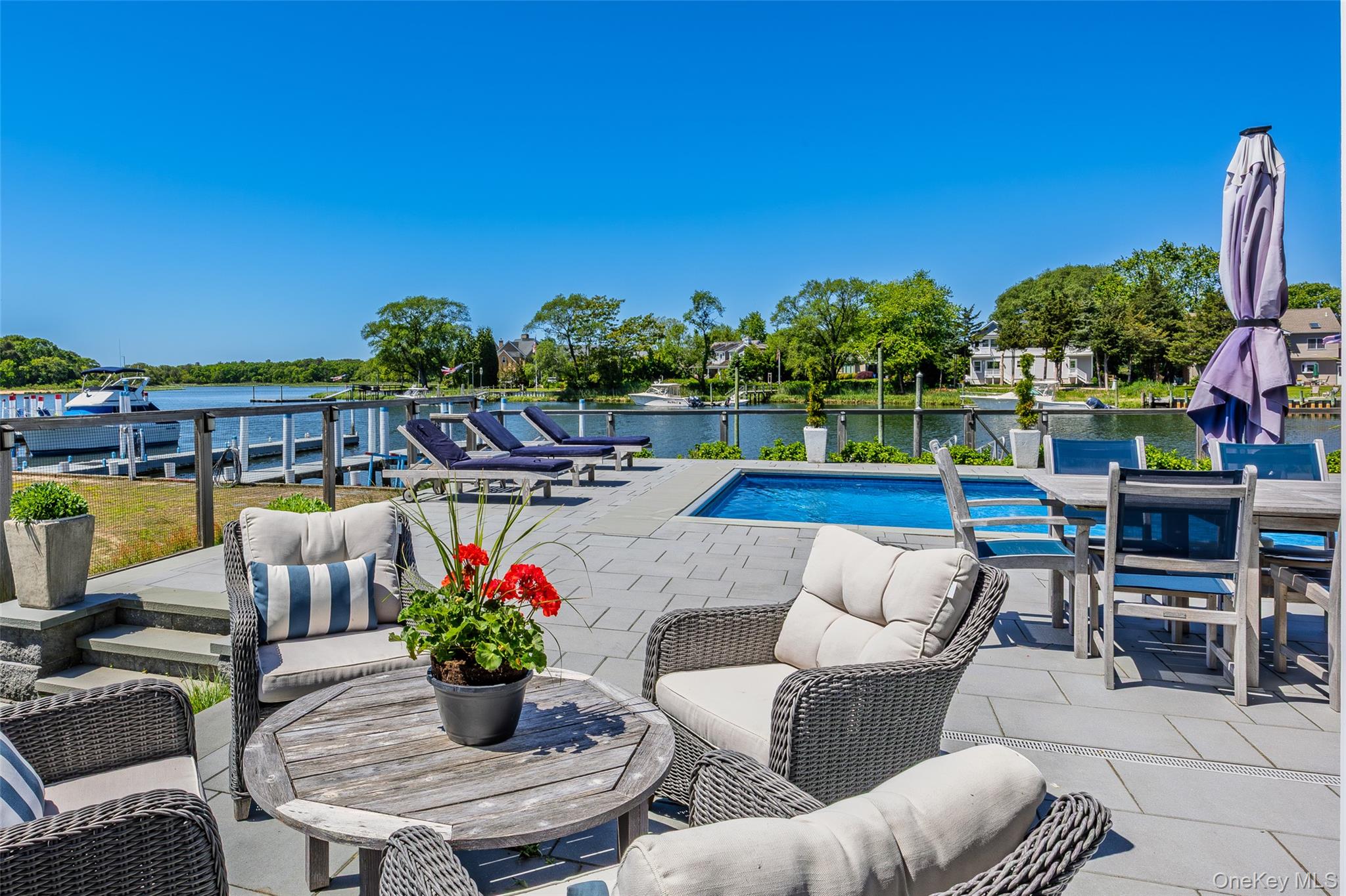 81 Beach Road – For Sale photo 35