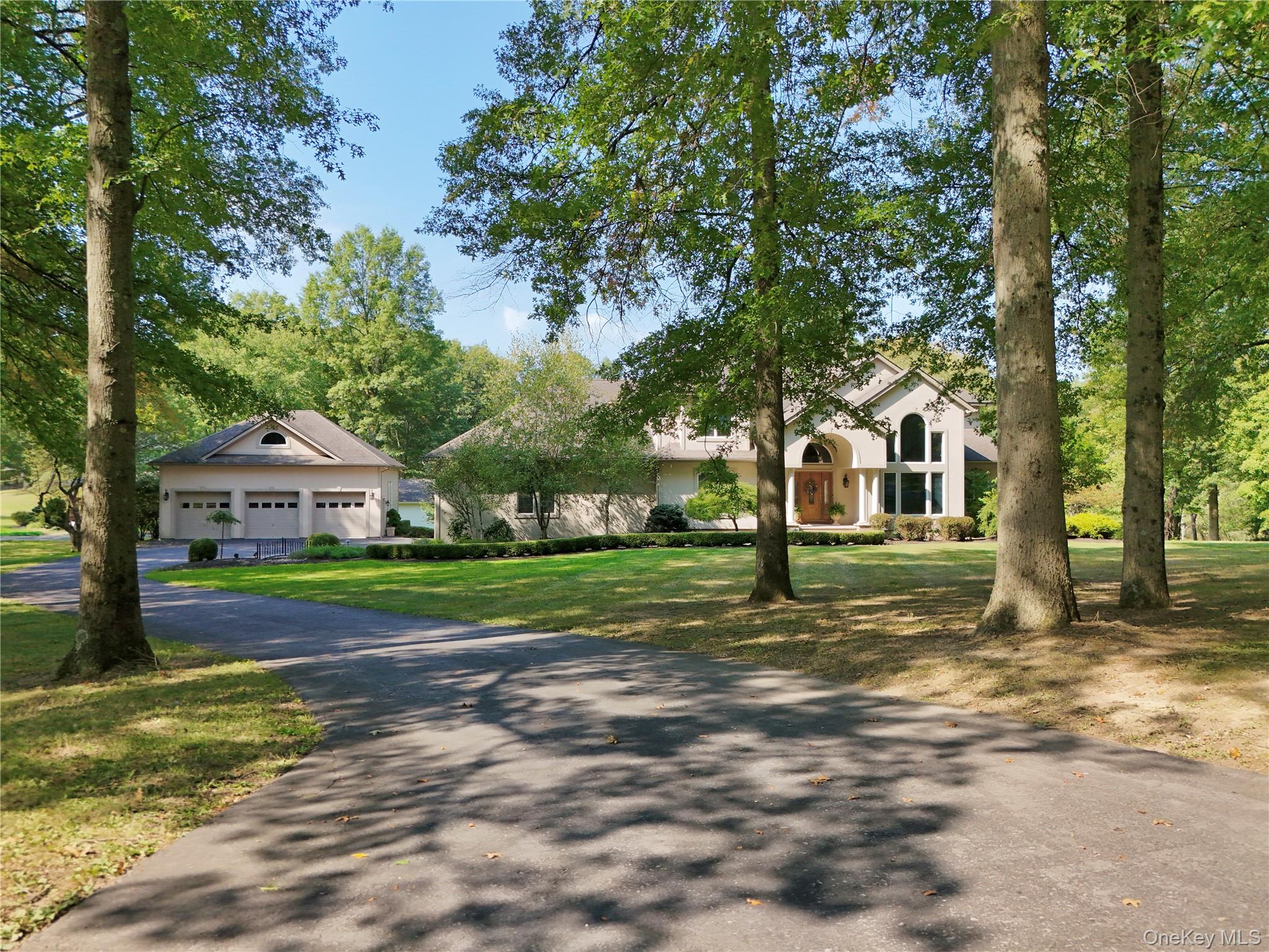 3 Andrea Court – For Sale photo 3