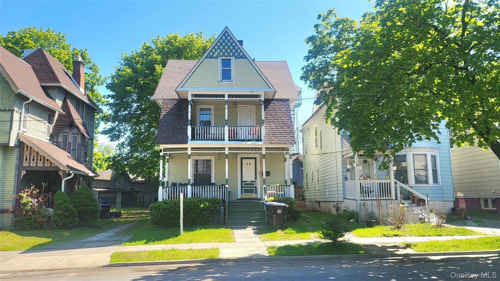 32 Hooker Avenue – For Sale photo 2