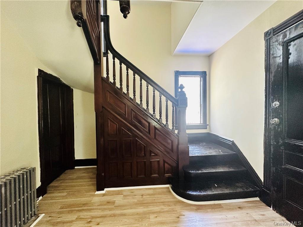 32 Hooker Avenue – For Sale photo 4