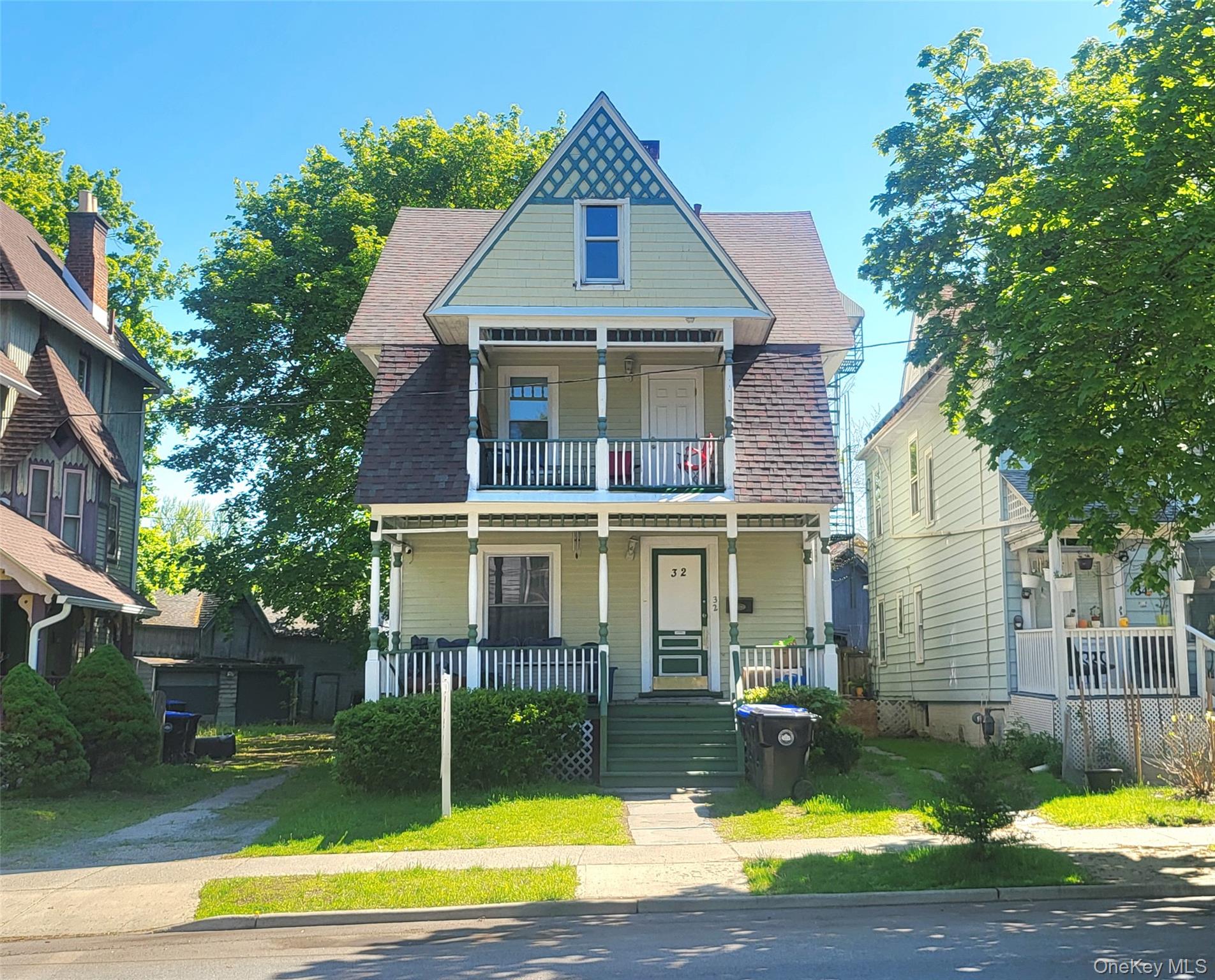 32 Hooker Avenue – For Sale