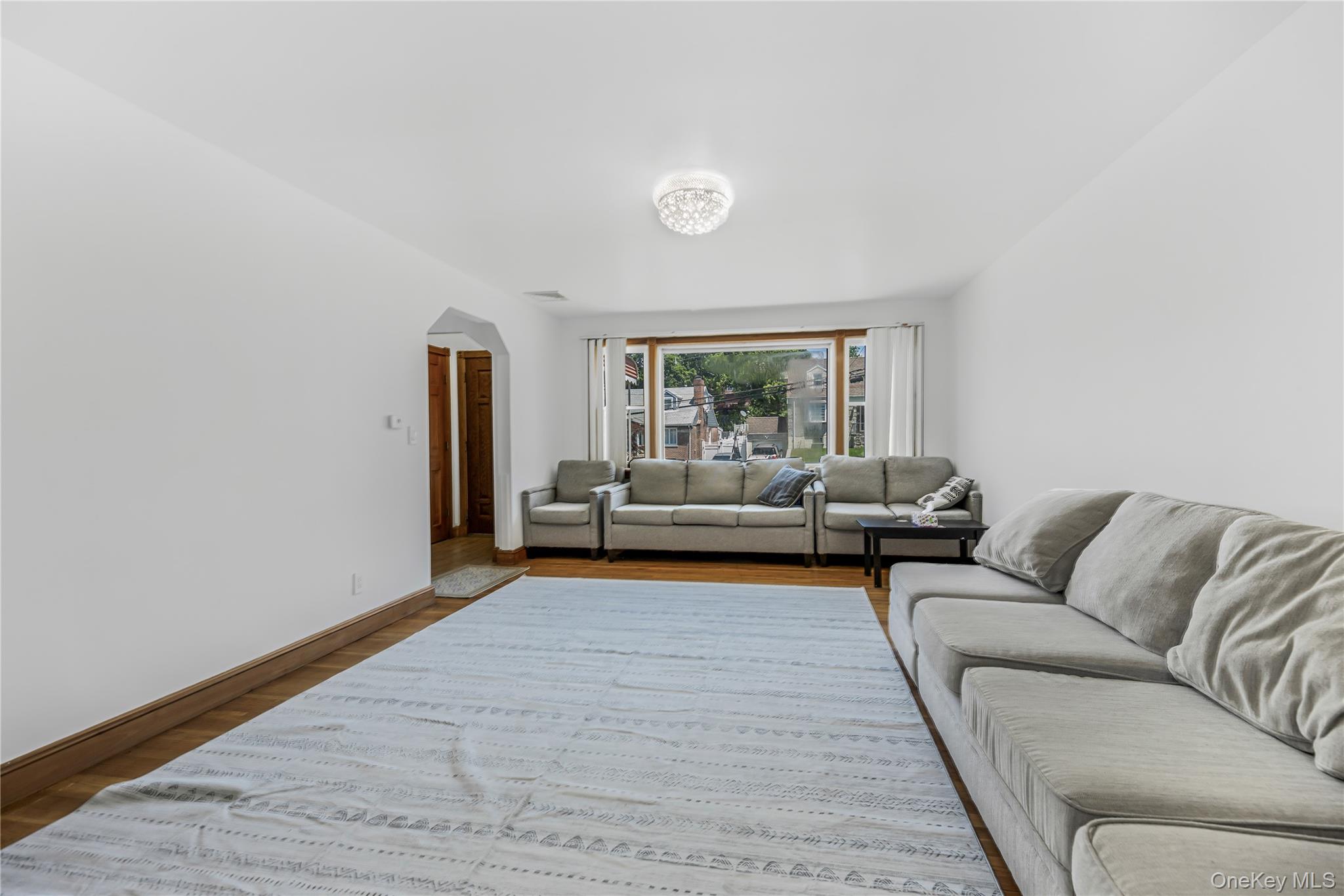 107 HAYWARD Street – For Sale photo 4
