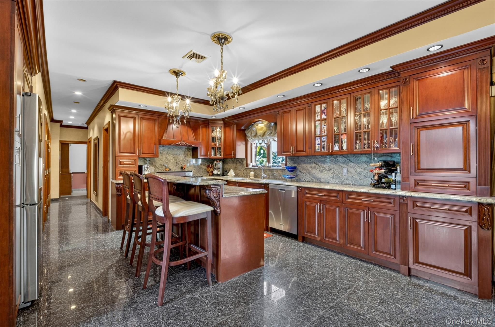 162-25 Cryders Lane – For Rent photo 13