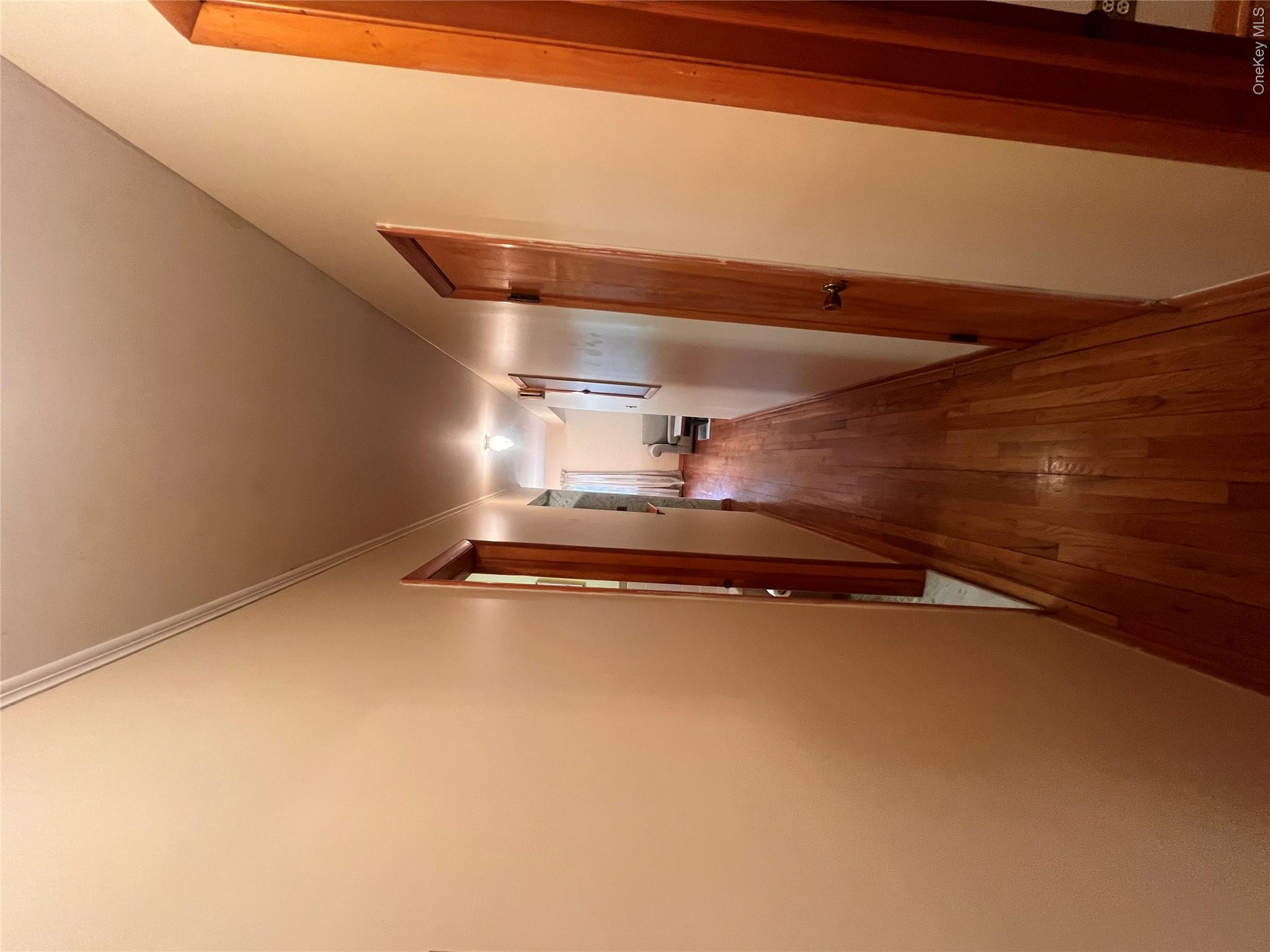 4 Beach Road, Unit Ground flo photo 8