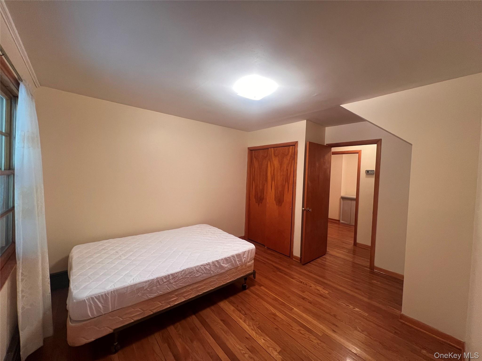 4 Beach Road, Unit Ground flo photo 6