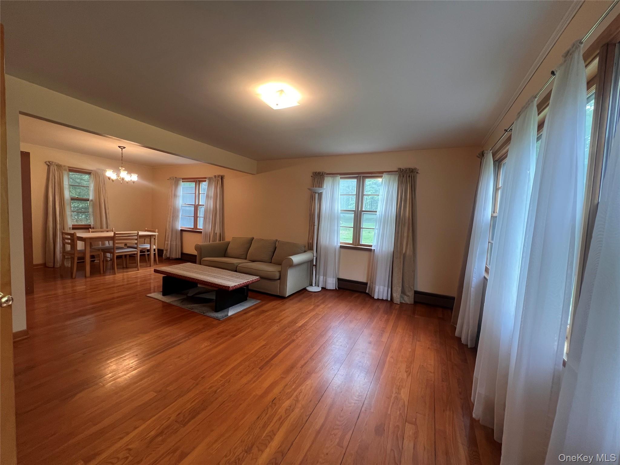 4 Beach Road, Unit Ground flo