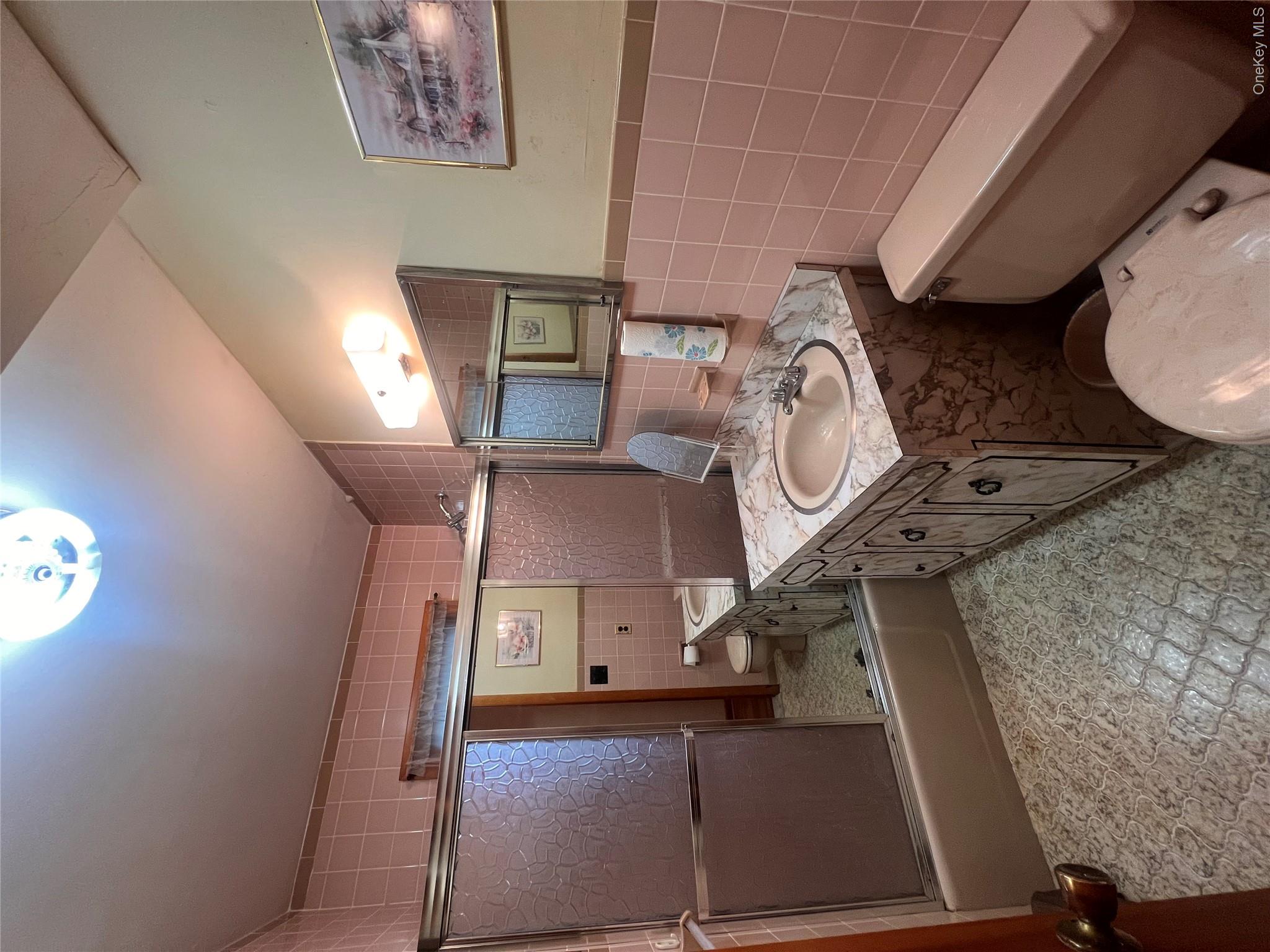 4 Beach Road, Unit Ground flo photo 5