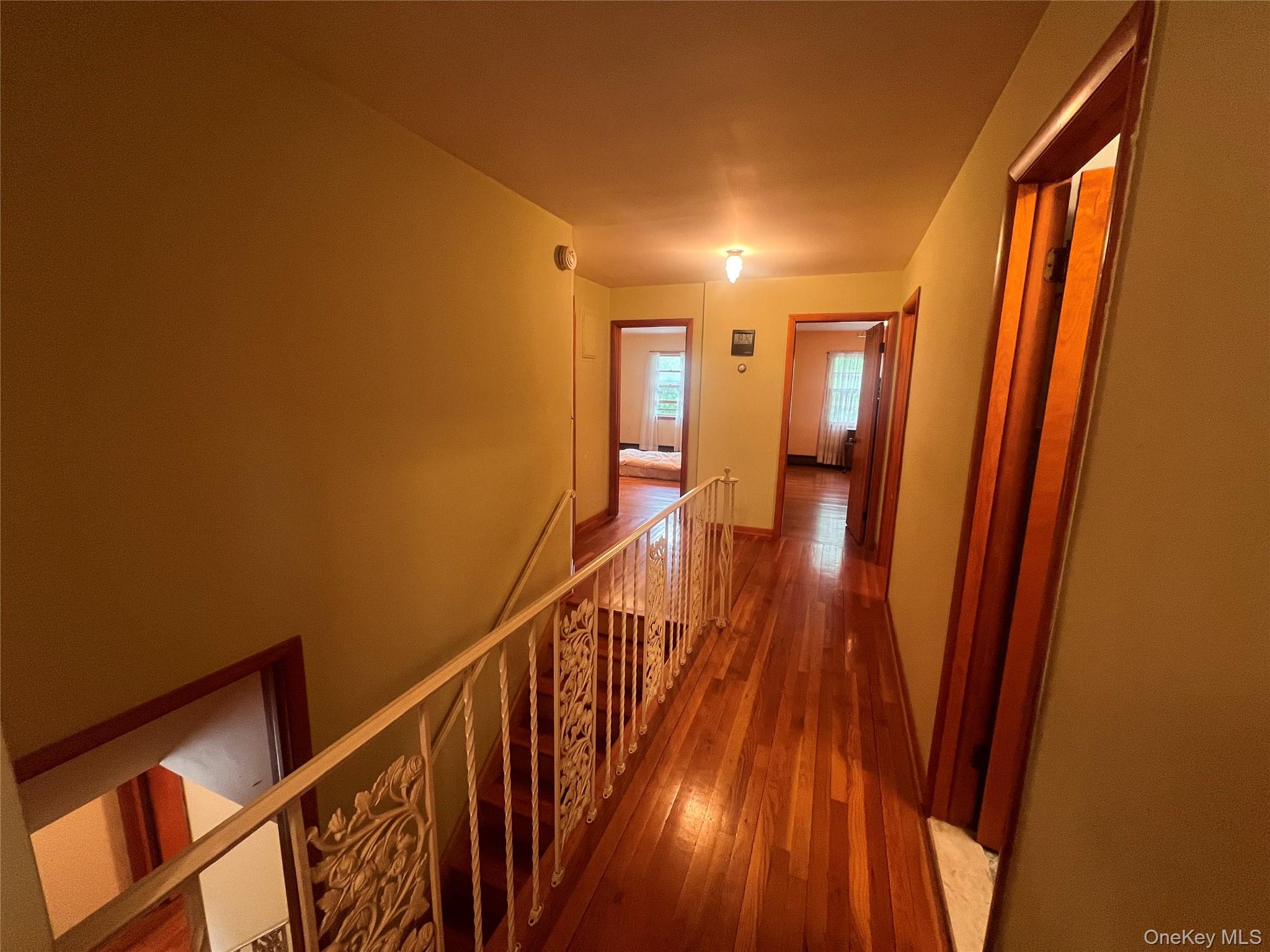 4 Beach Road, Unit 2nd floor photo 3