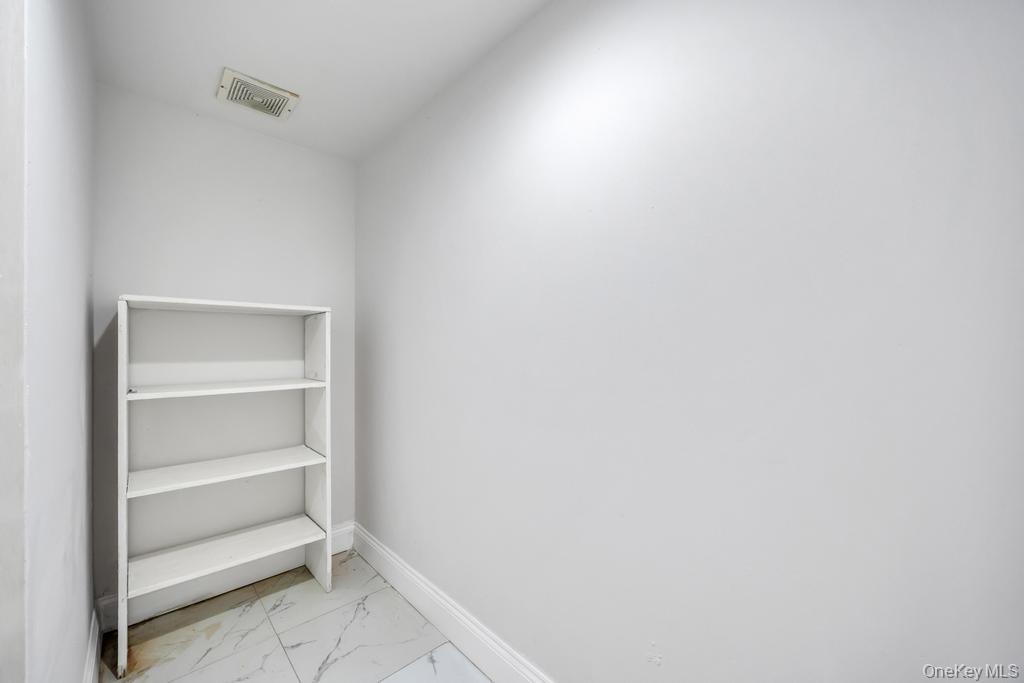 209 N Grove Street – For Sale photo 27