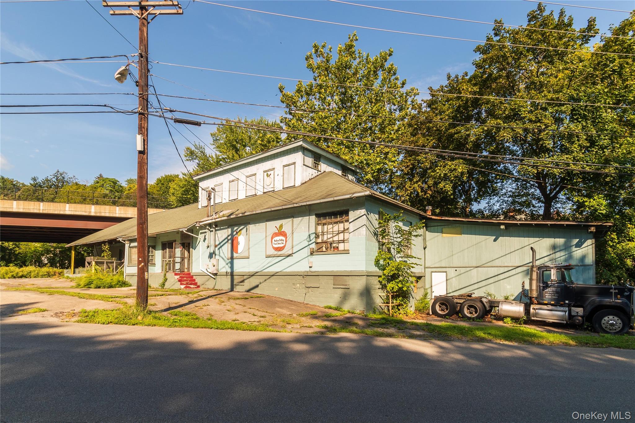 30 White Street – For Sale photo 7
